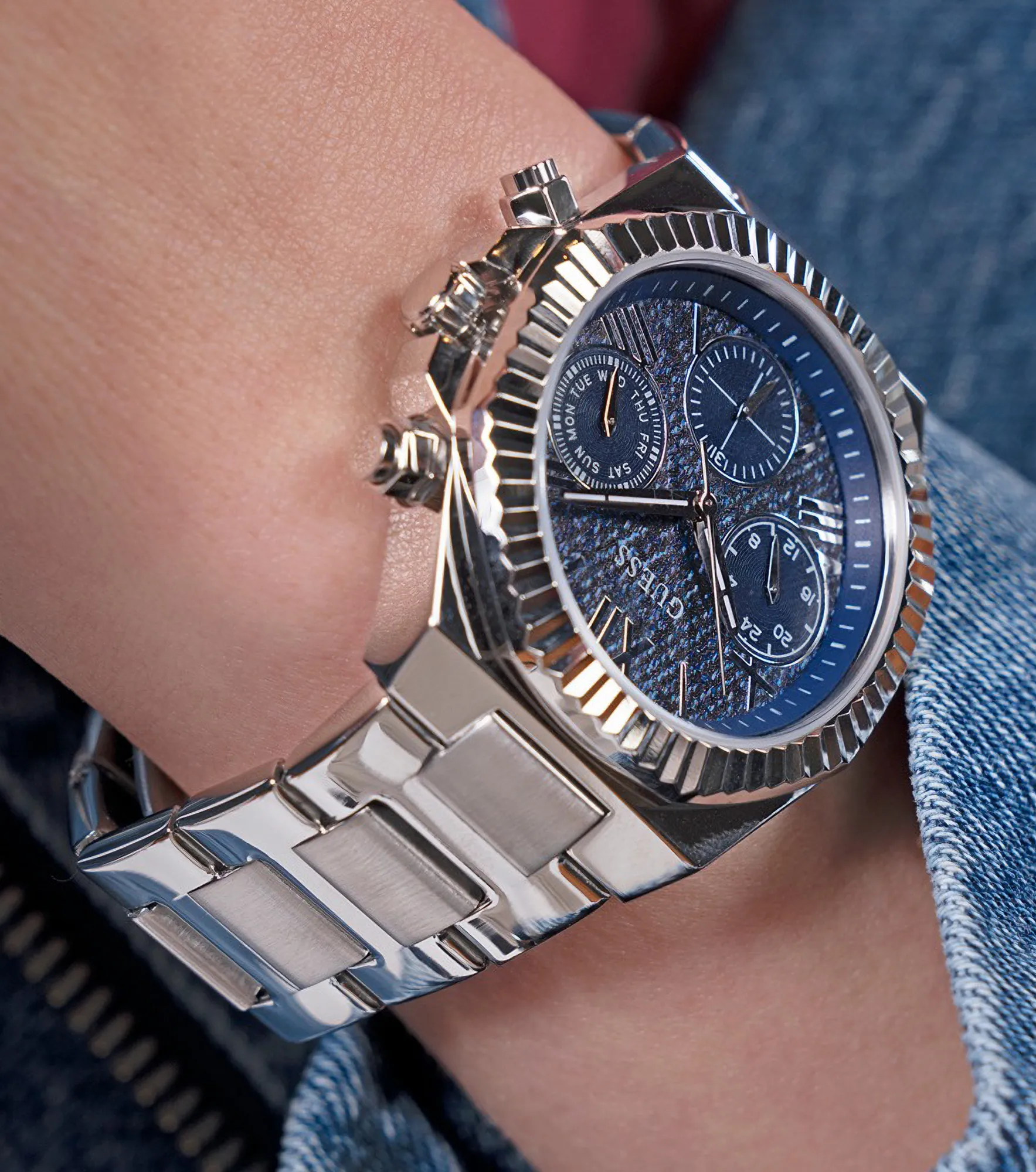 Reloj Guess Equality 133286 PT