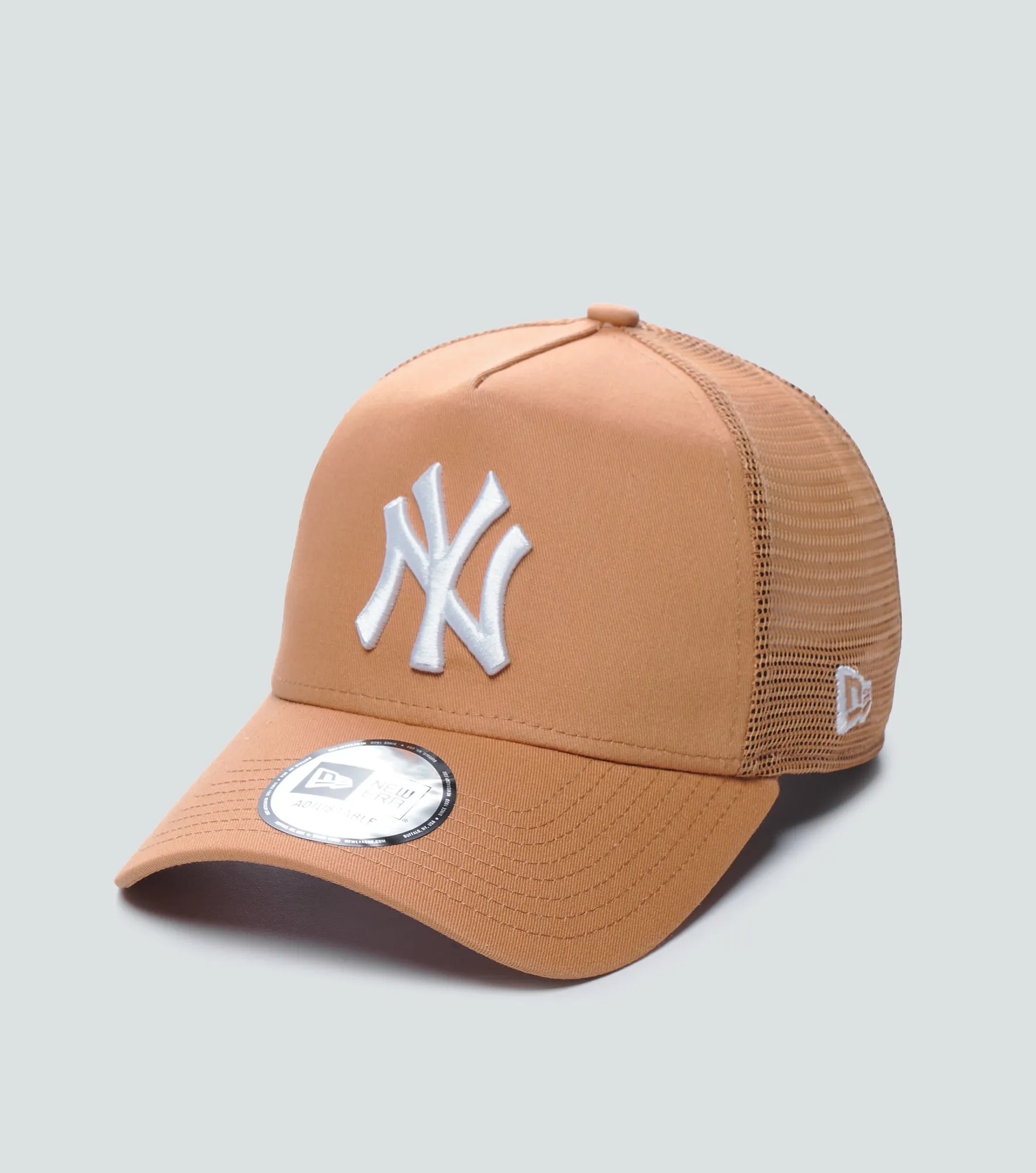 Gorra New Era League Ess Trucker Neyyan 133256 BG