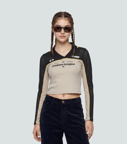 Crecia Blusa Tipo Buzo Slim TyperNG