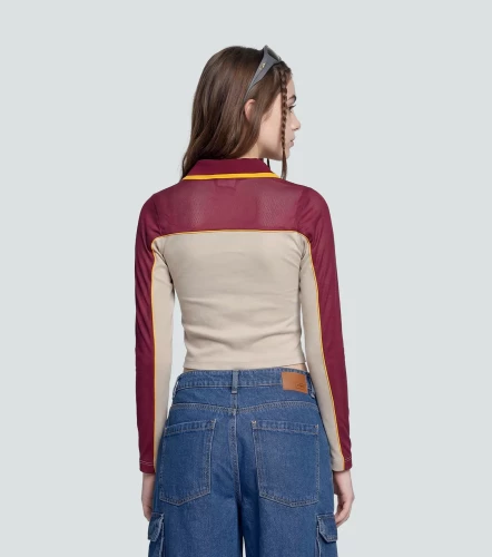 Crecia Blusa Tipo Buzo Slim TyperVT