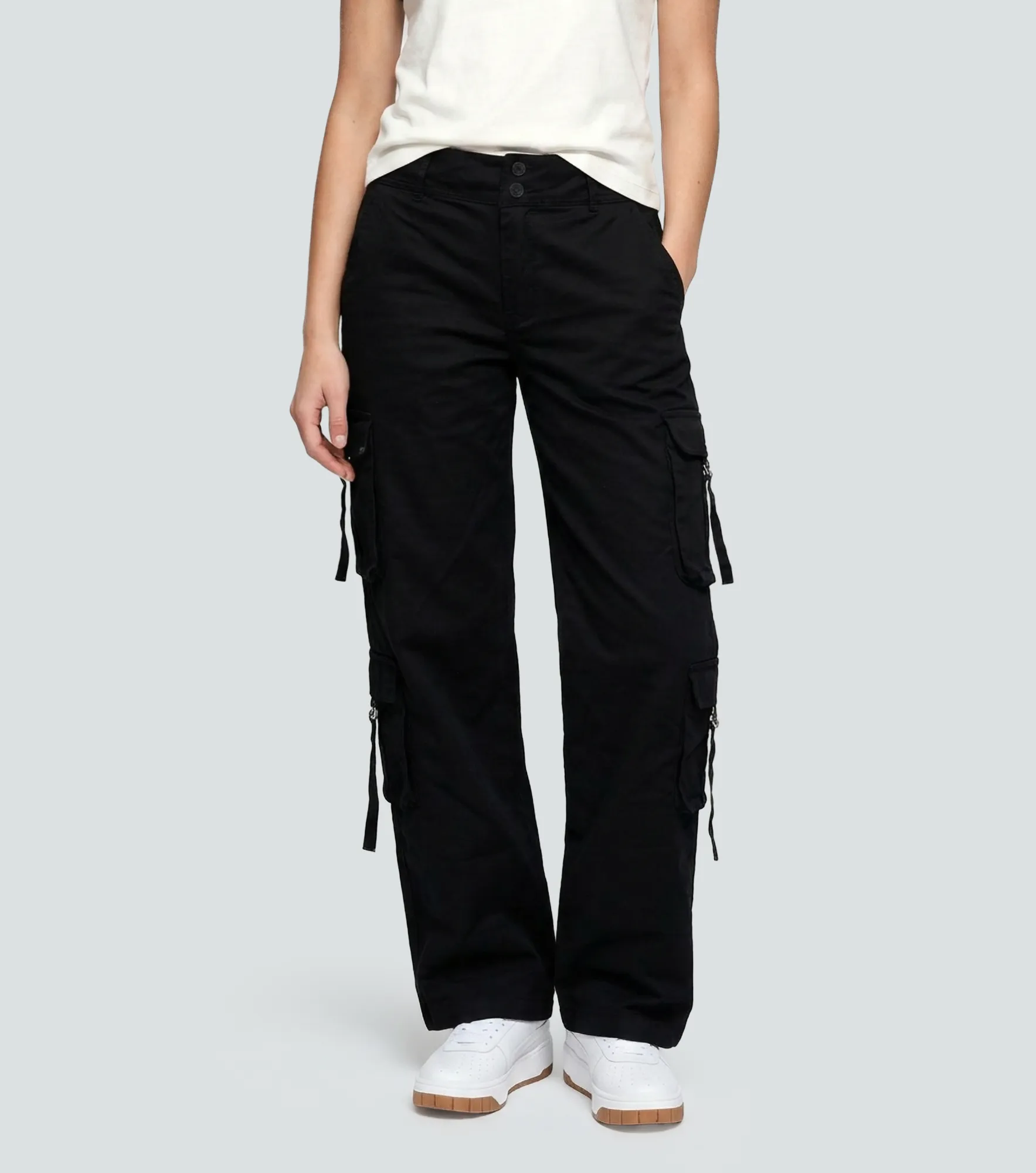 Pantalon Para Mujer Bota Ancha Con Bolsillos Tipo Cargo Unser 831506 NG