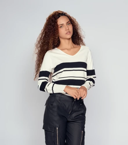 Sueter De Rayas Con Cuello En V DerekAR