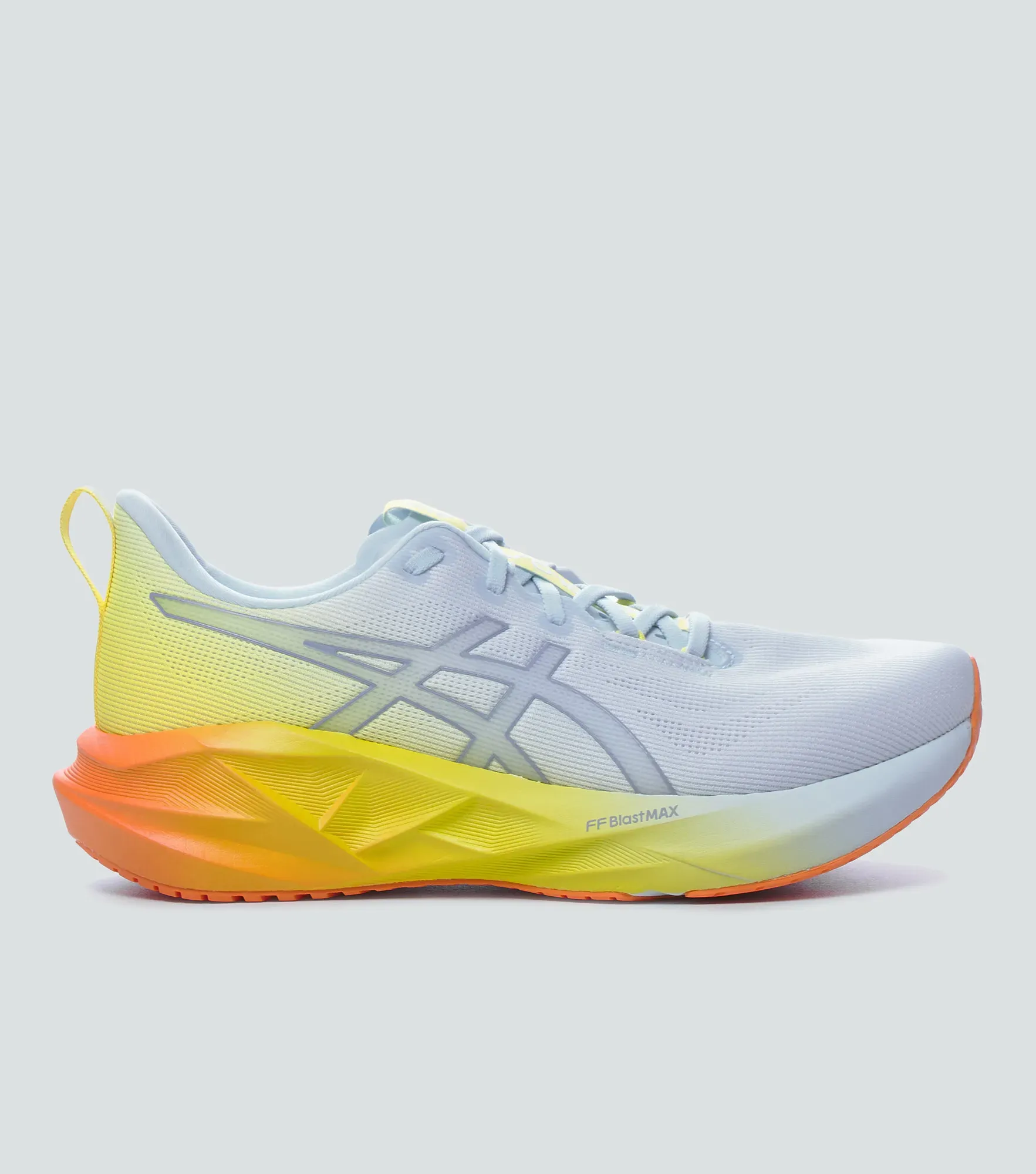 Tenis Asics Novablast 5 133214 AZ