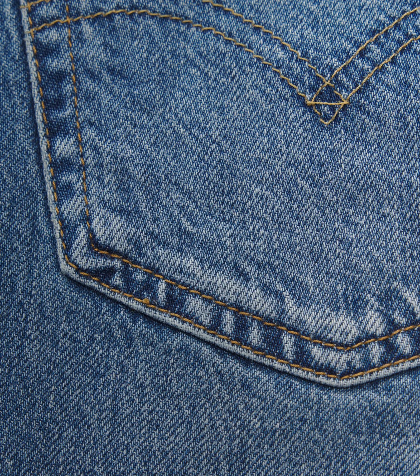 Jean Levis 511 H126 133581 AZ