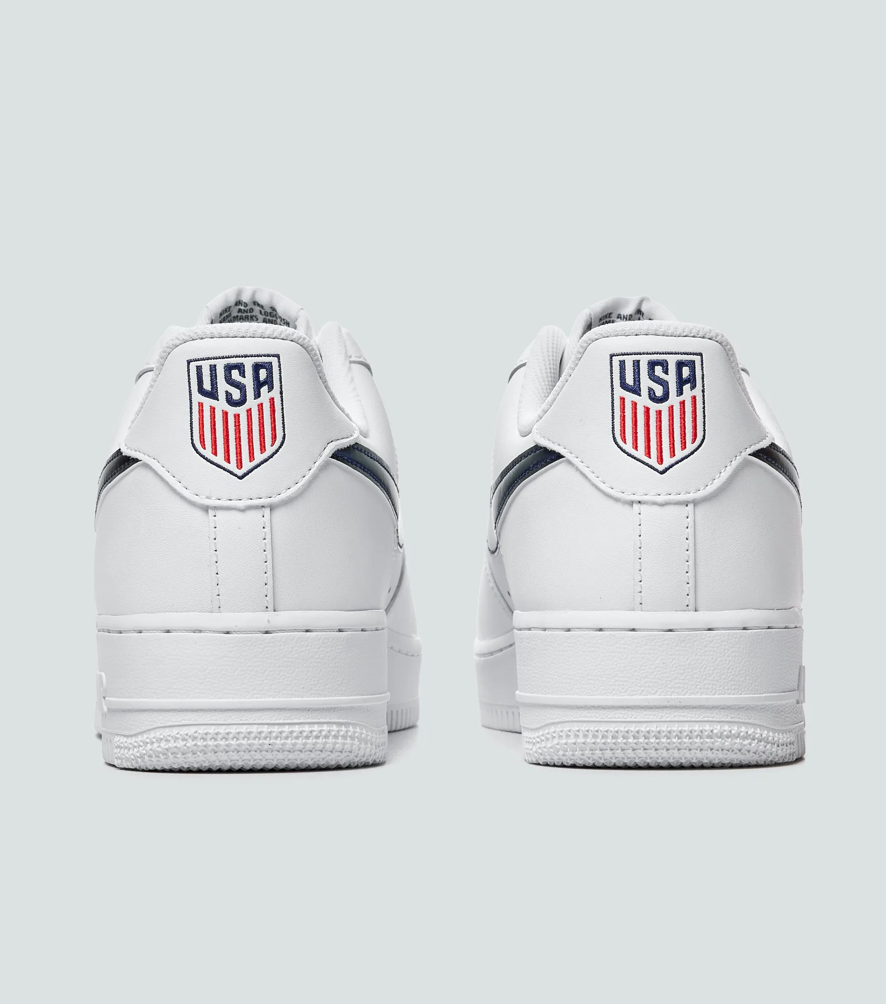 Tenis Nike Air Force 1 07 Lv8 Usa 133563 BL