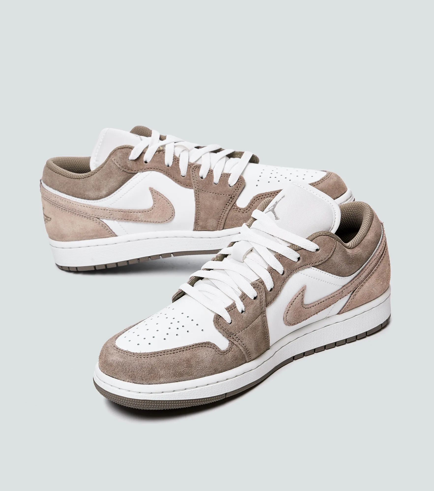 Tenis Nike Air Jordan 1 Low 133560 GR