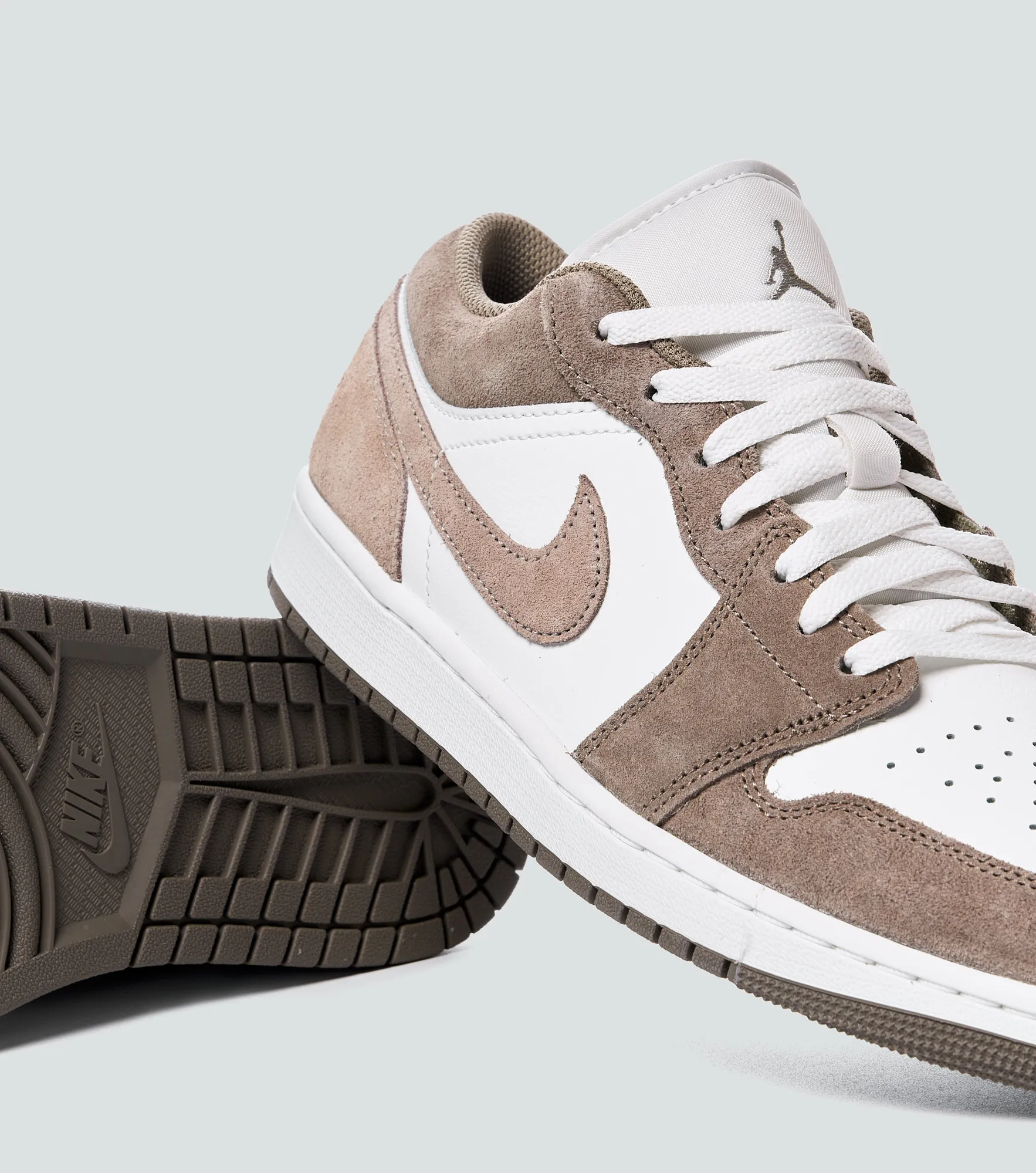 Tenis Nike Air Jordan 1 Low 133560 GR