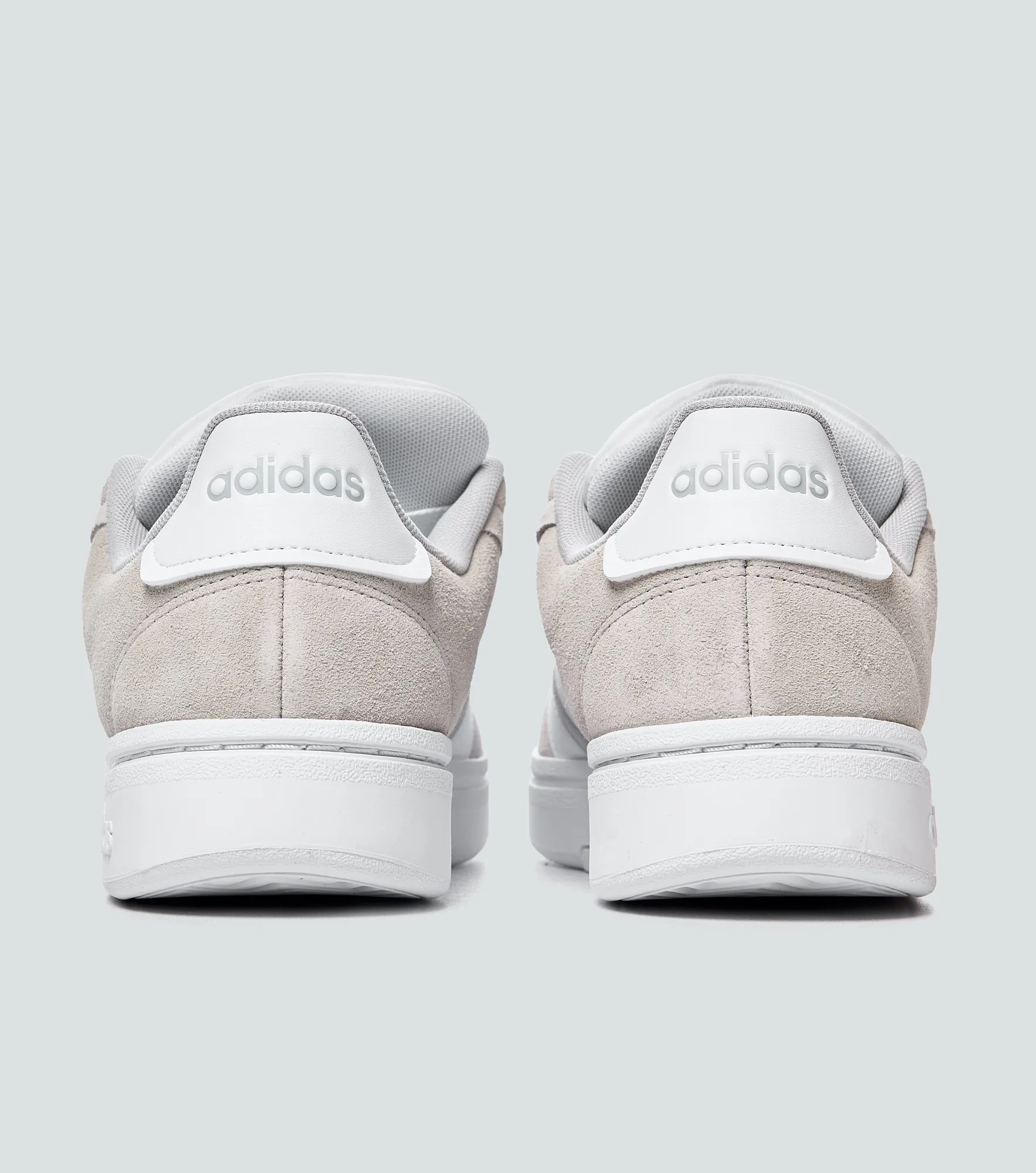 Tenis Adidas Originals Grand Court Alpha 133588 GC