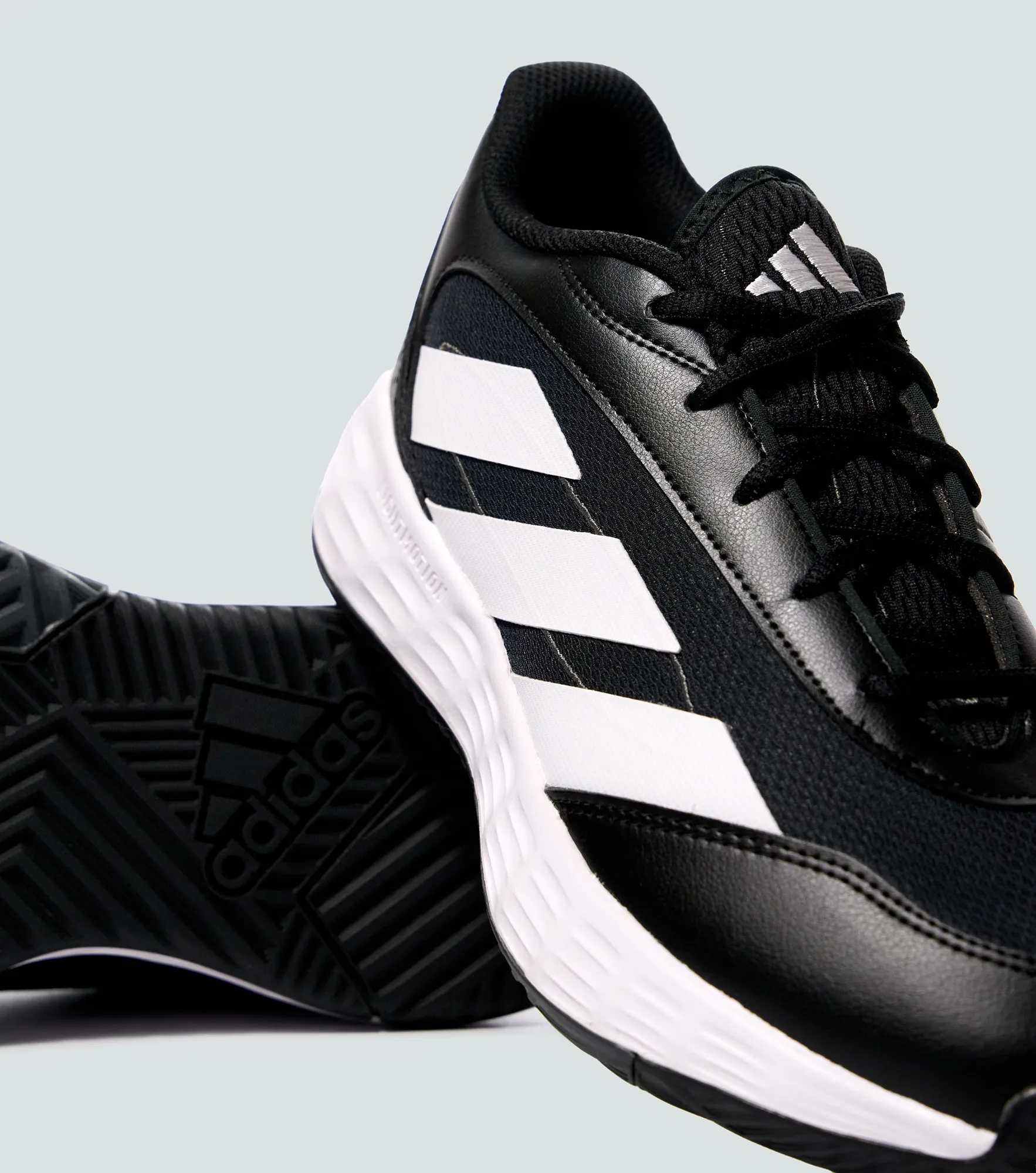 Tenis Adidas Gamechaser 133614 NG