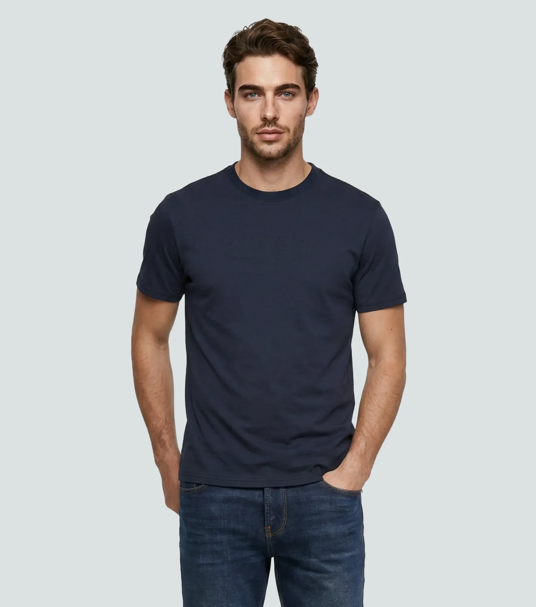 Camiseta Chevignon Embossed Graphic T ShirtAZ