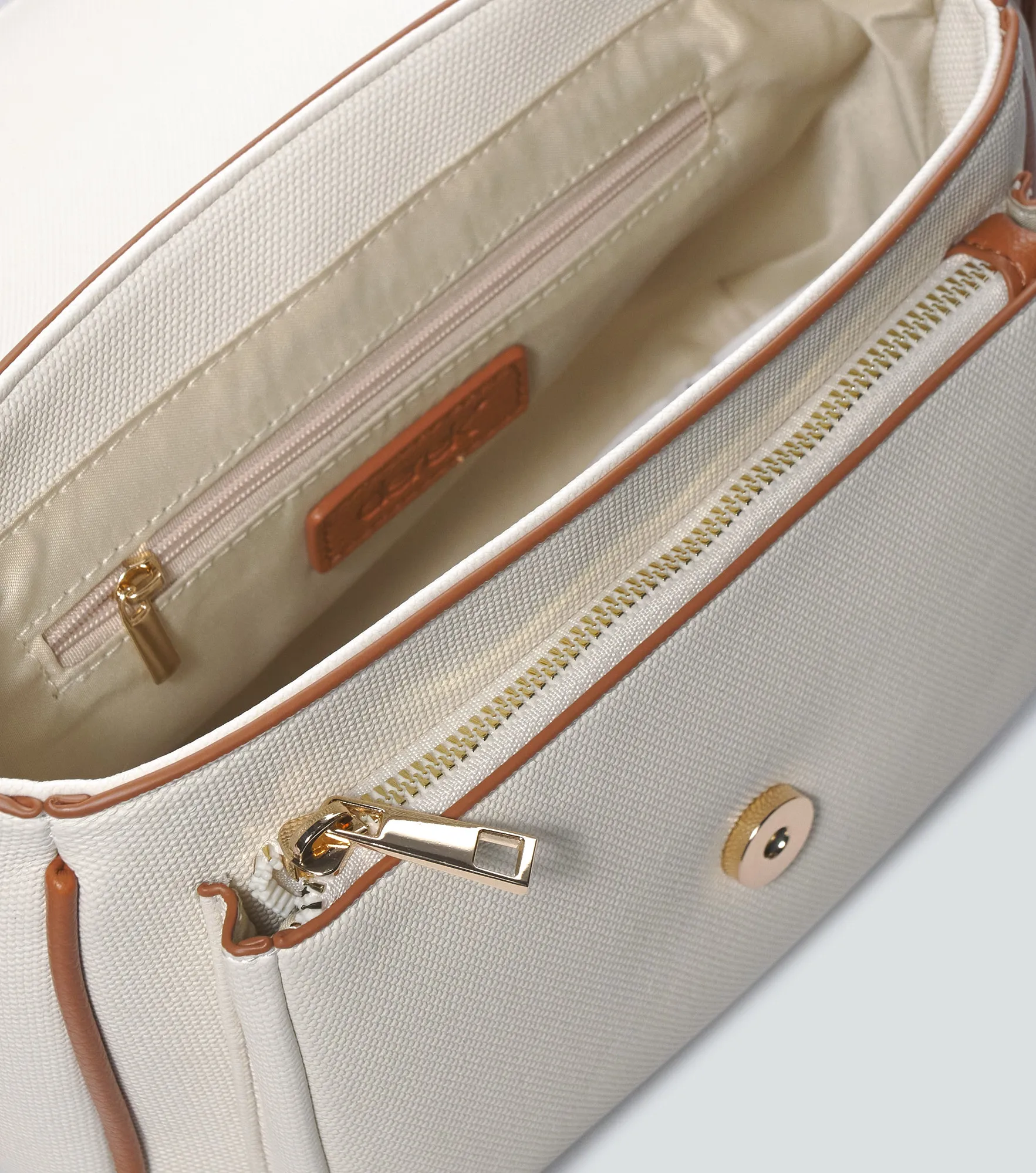 Bolso Con Bandolera Pequeno Derek 838093 BG