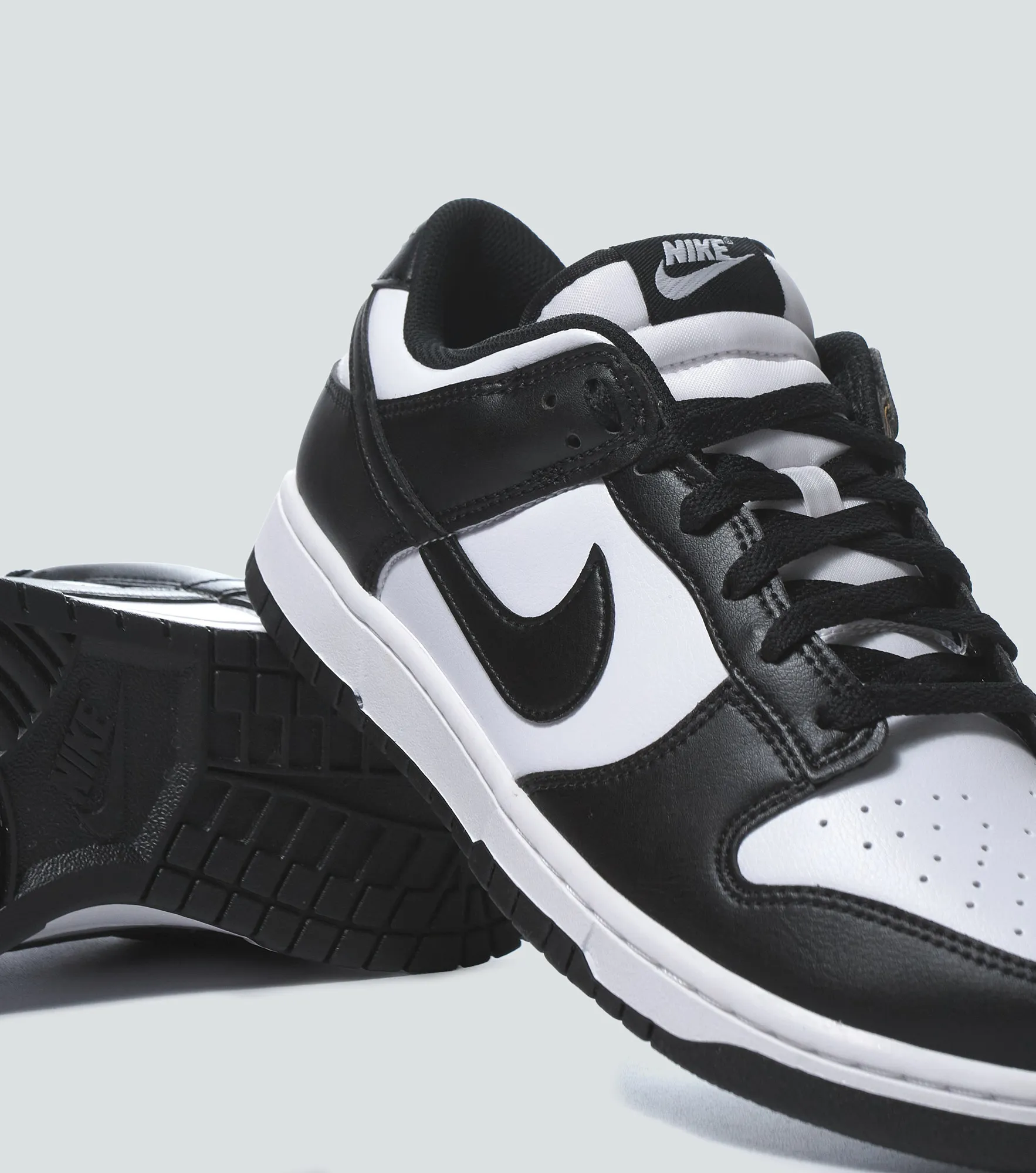 Tenis Nike Dunk Low Retro 133890 BL