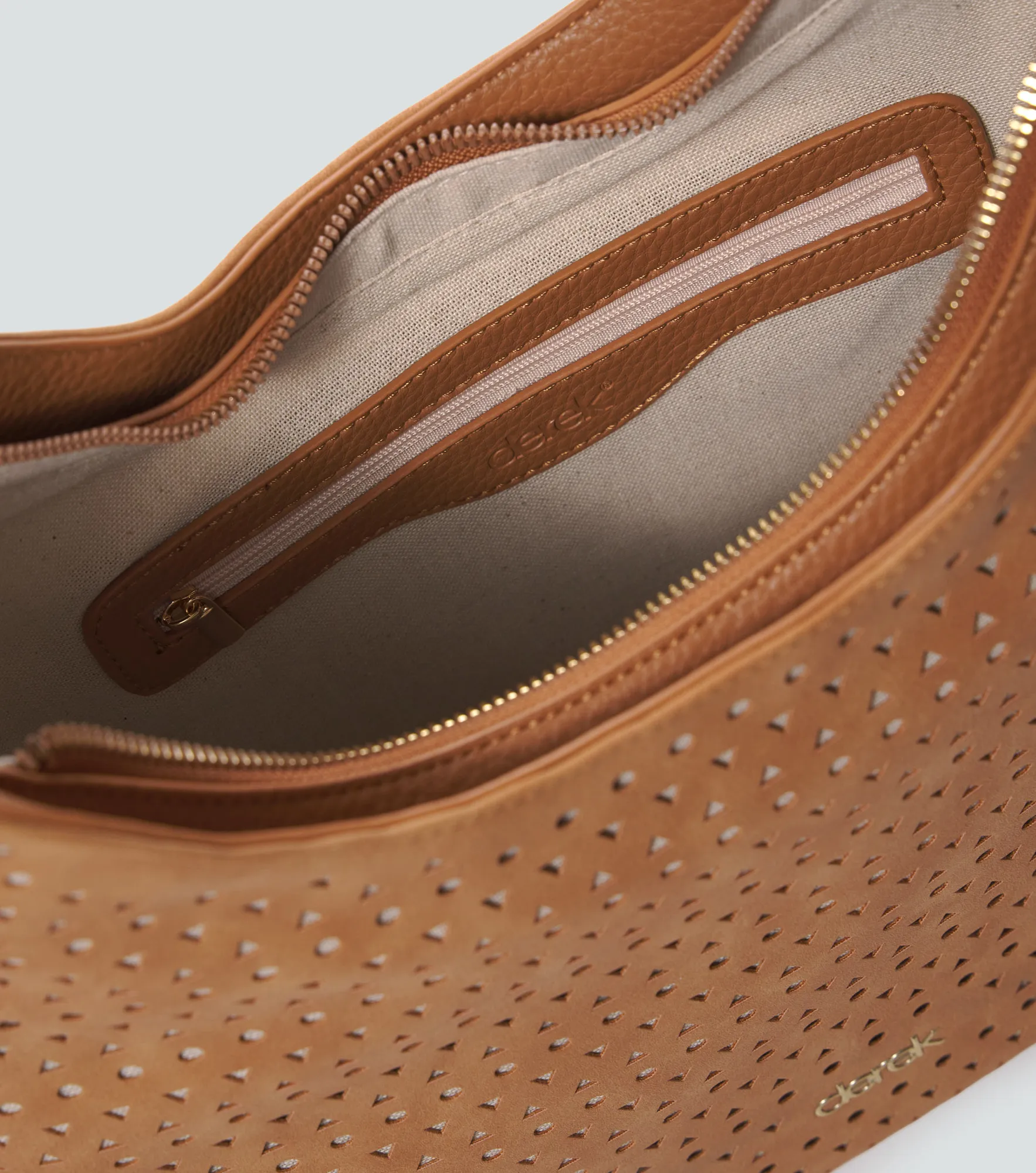 Bolso Con Panoleta Derek 838149 CF