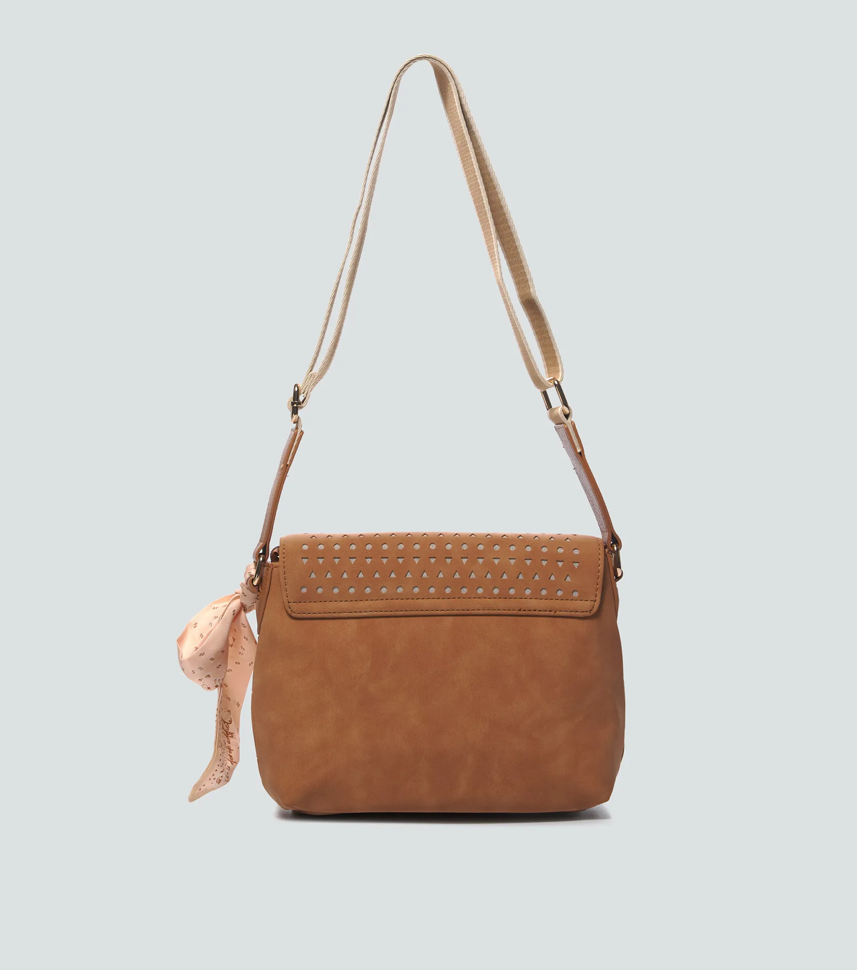 Bolso Pequeno Con Panoleta Derek 838150 CF