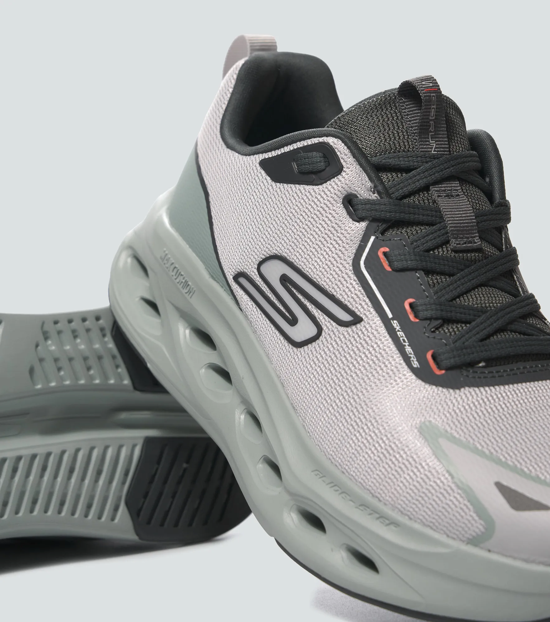 Tenis Skechers Max Cushioning Glide Step 133771 GC