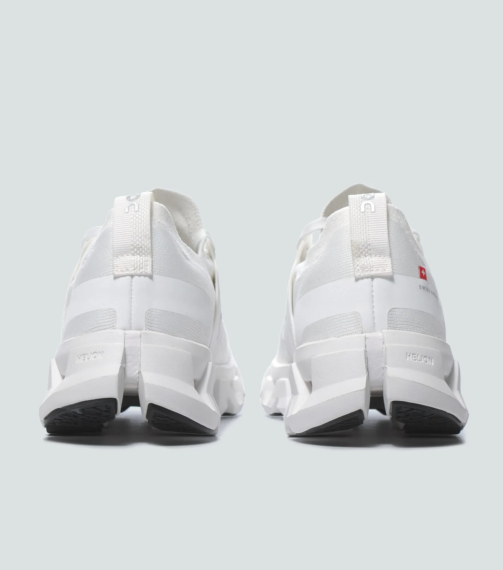 Tenis On Running Cloudswift 4 133879 BL