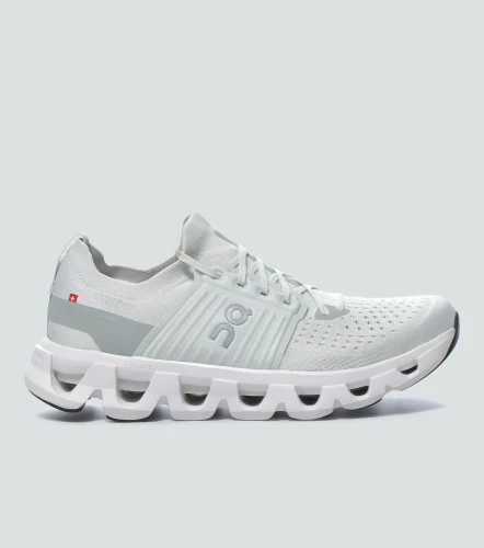 Tenis On Running Cloudswift 4BL