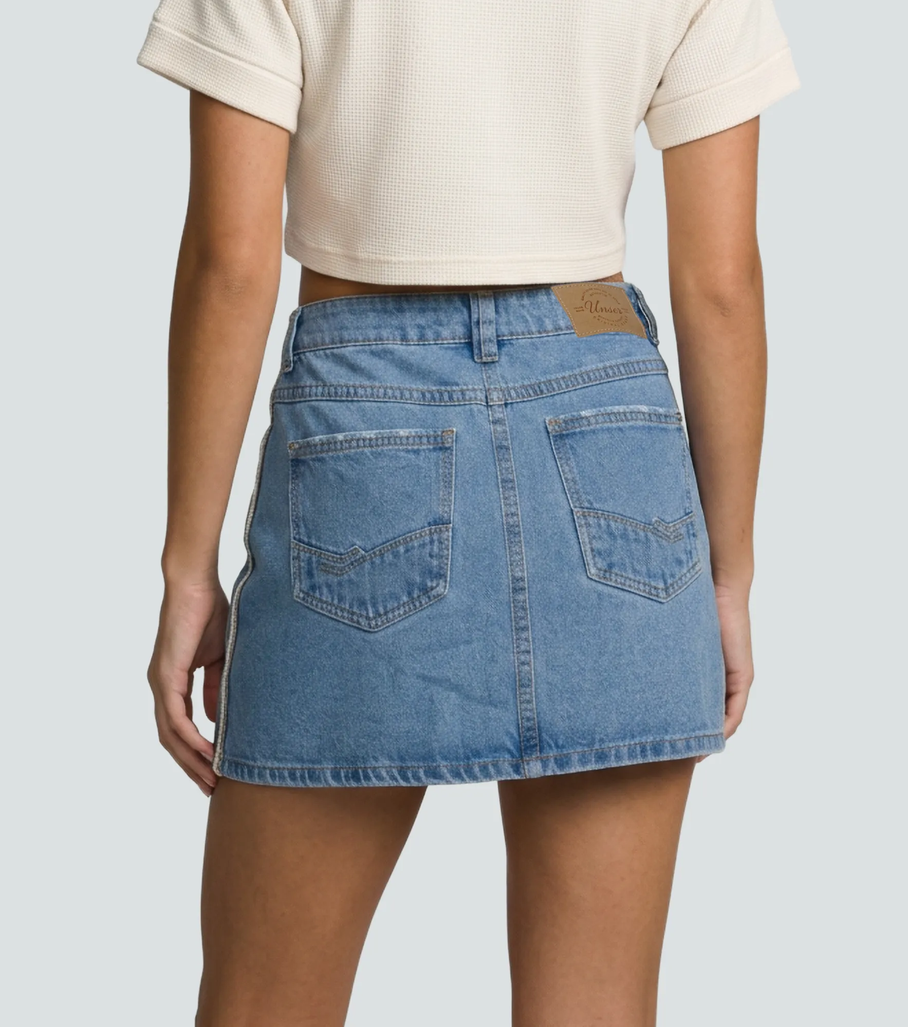 Alicia Falda En Denim Proceso Claro Con Detalles En Costados Unser 837867 AZ