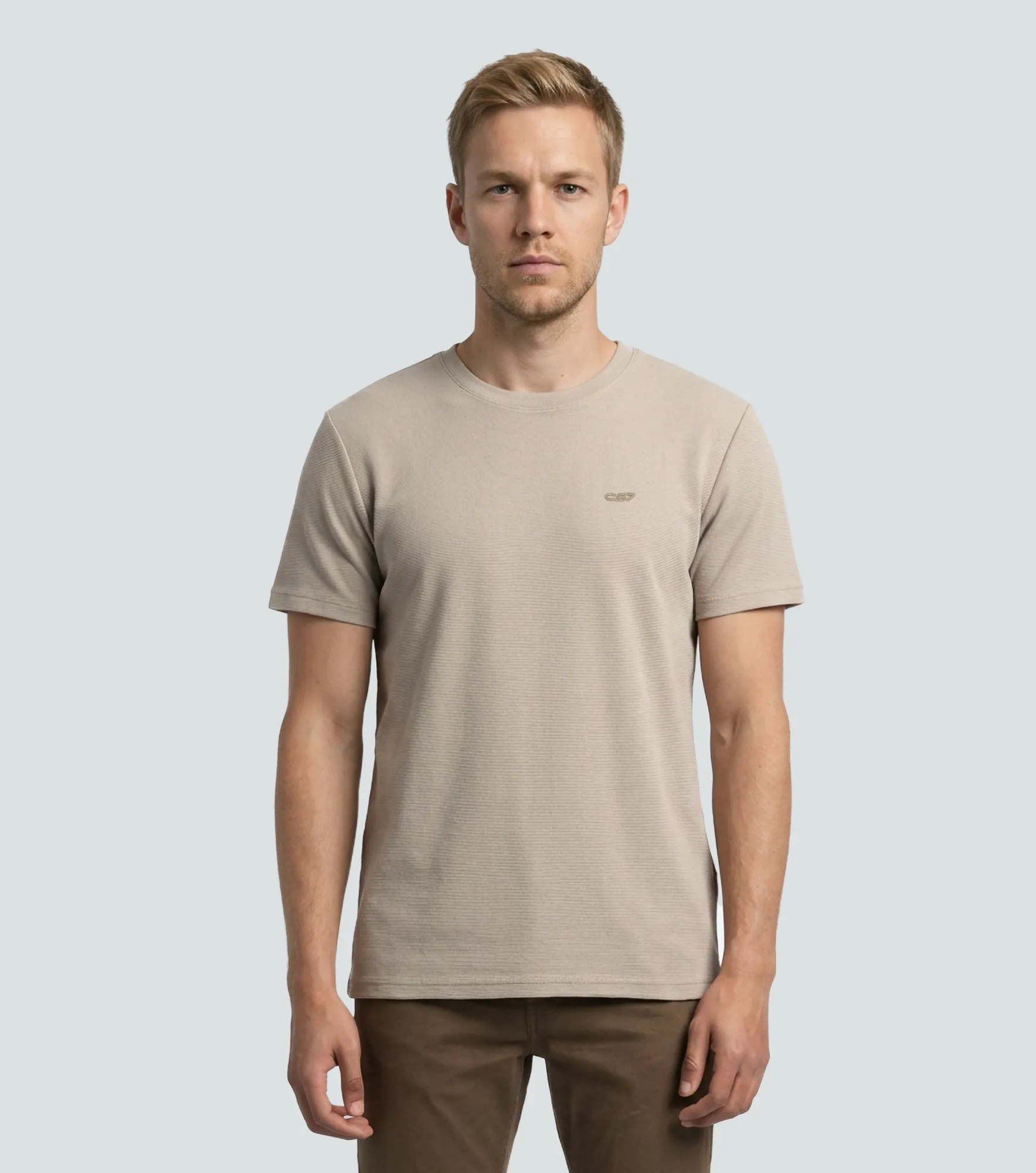 Camiseta Chevignon Graphic Patch T Shirt 133908 BG