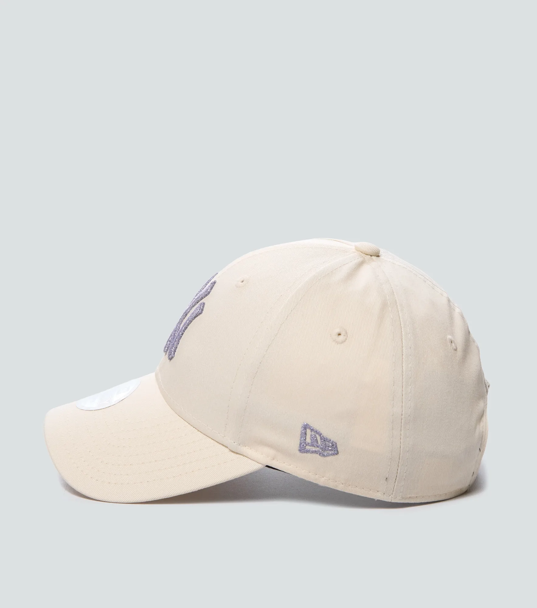 Gorra New Era 940 Wmns Metallic Logo Neyyan 134236 BG