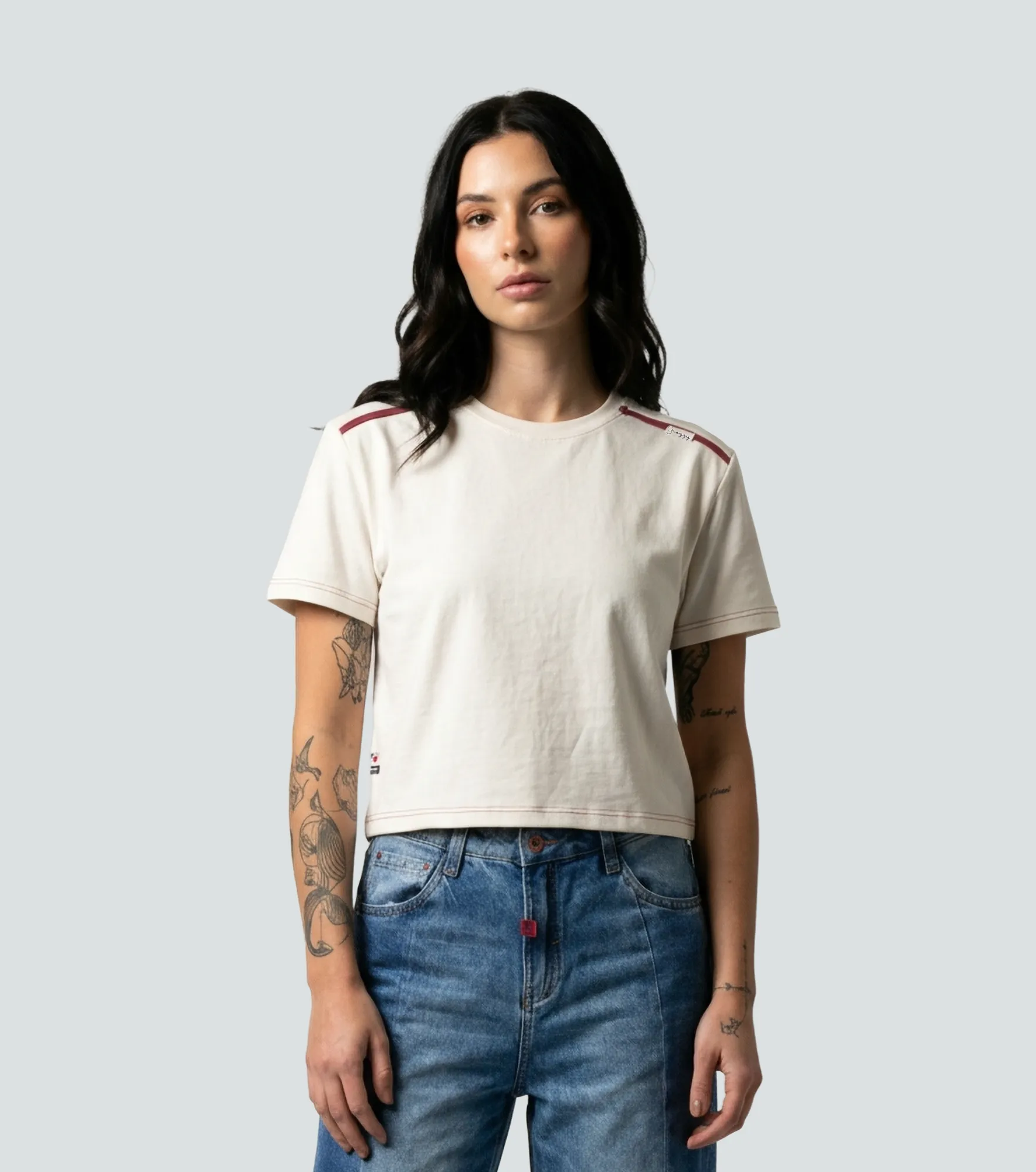 Shyne T Shirt Regular Femenina GroggyBG