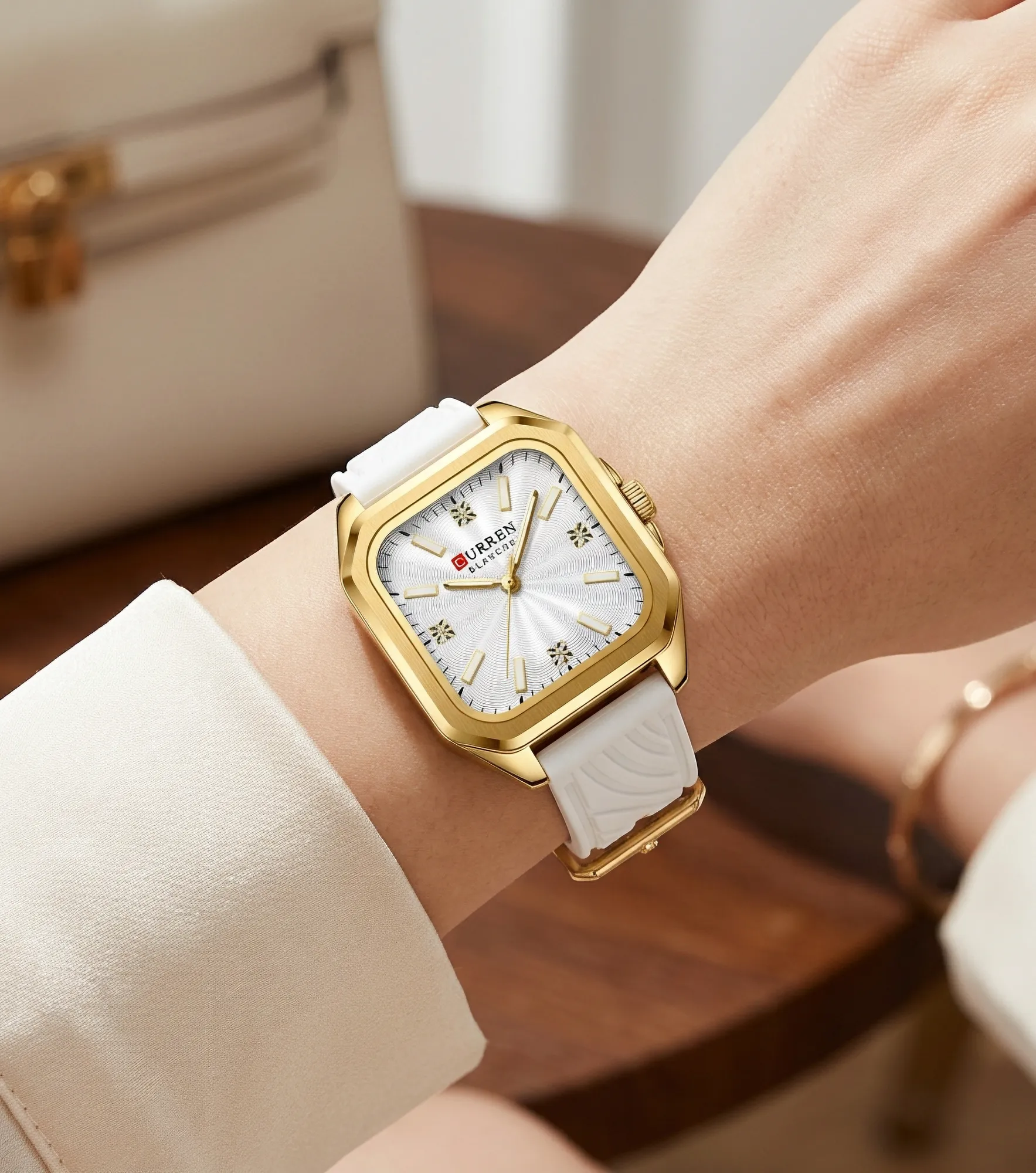 Reloj Curren Mujer 134102 BL