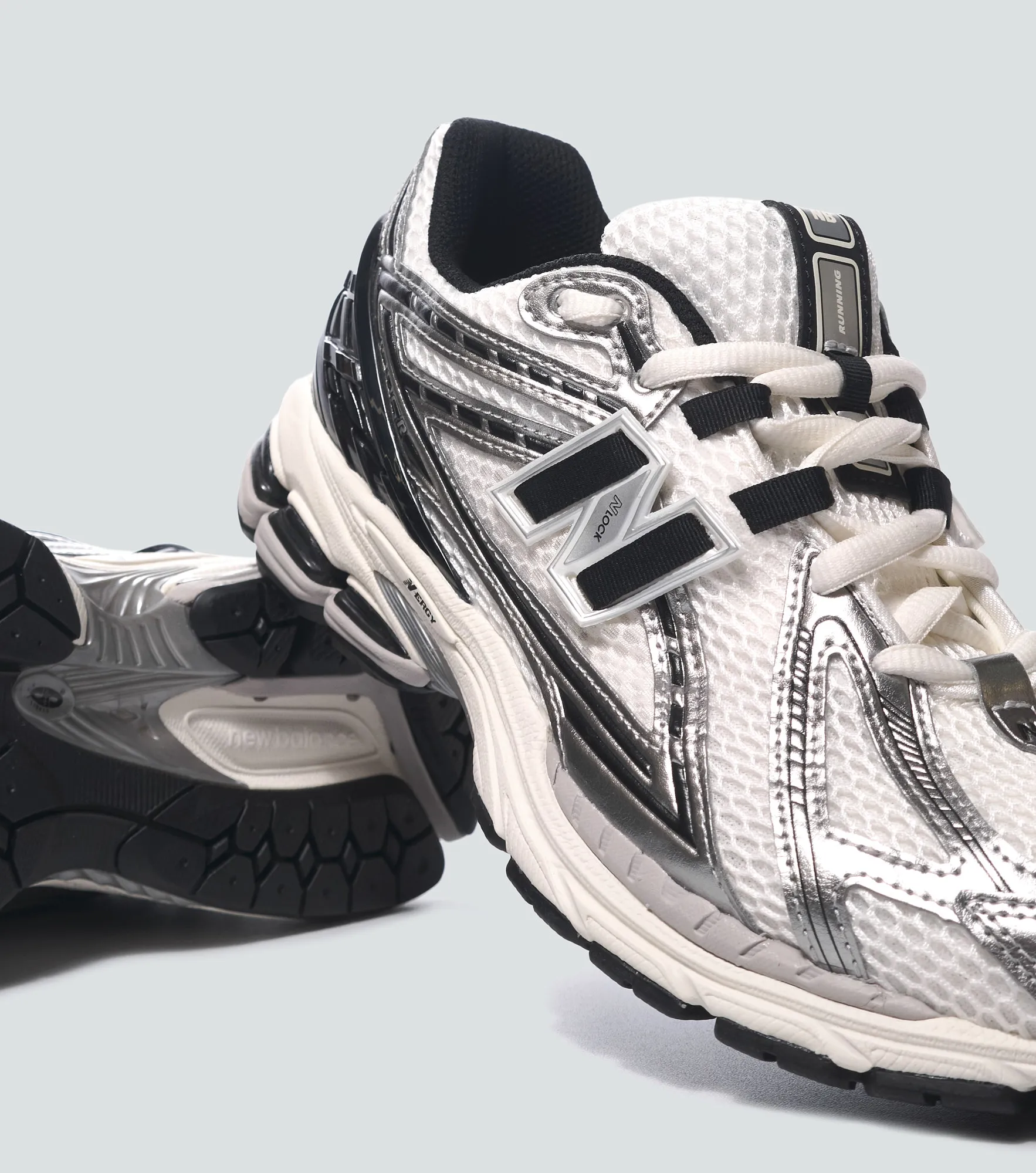 Tenis New Balance 1906r 134081 GR
