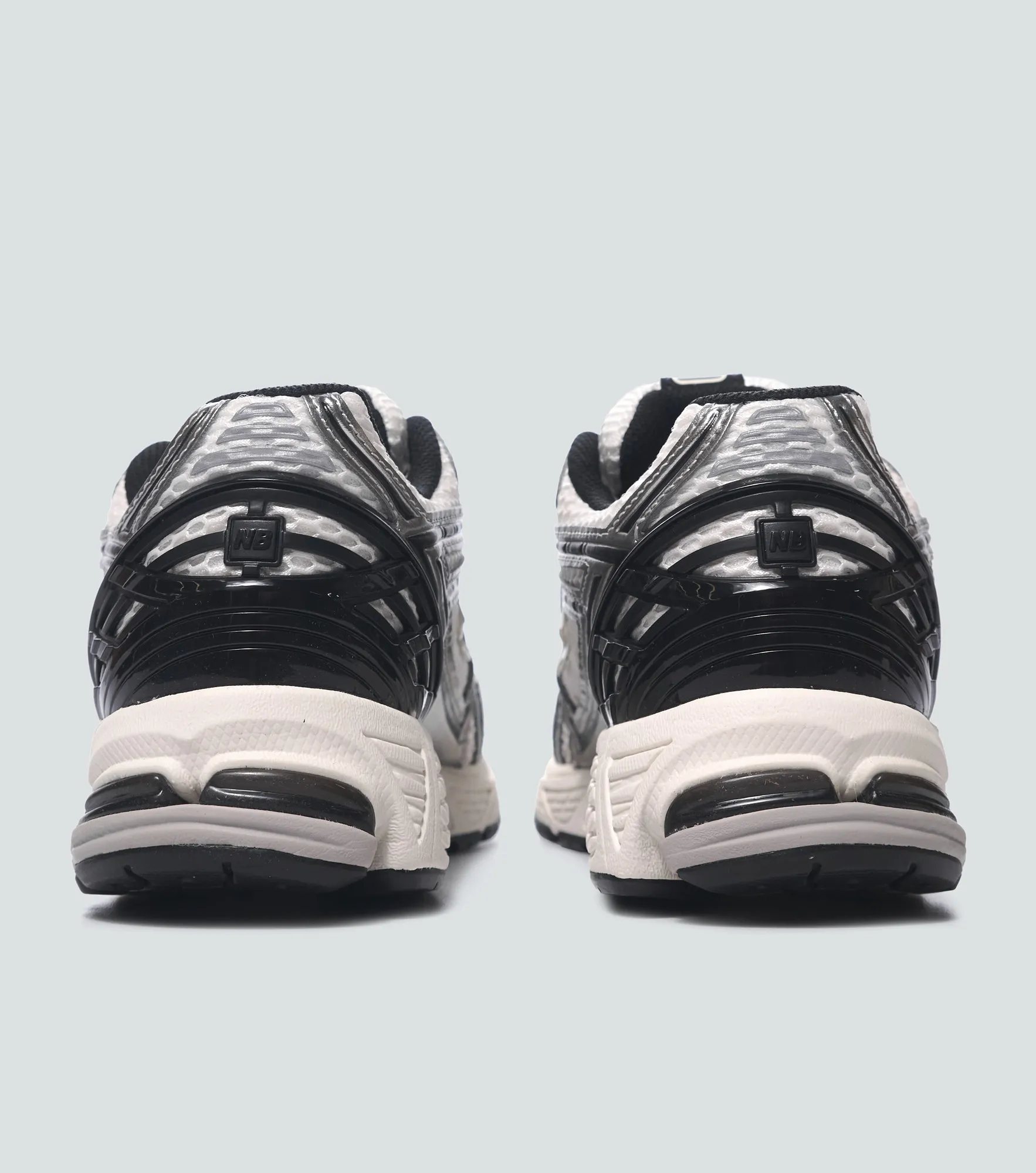 Tenis New Balance 1906r 134081 GR
