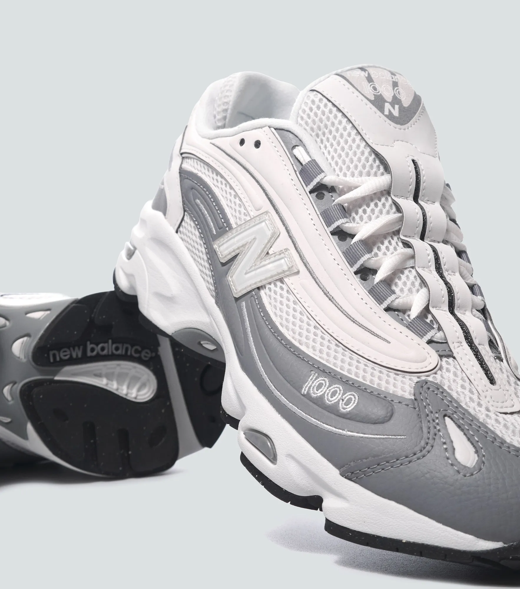 Tenis New Balance 1000 134082 GR