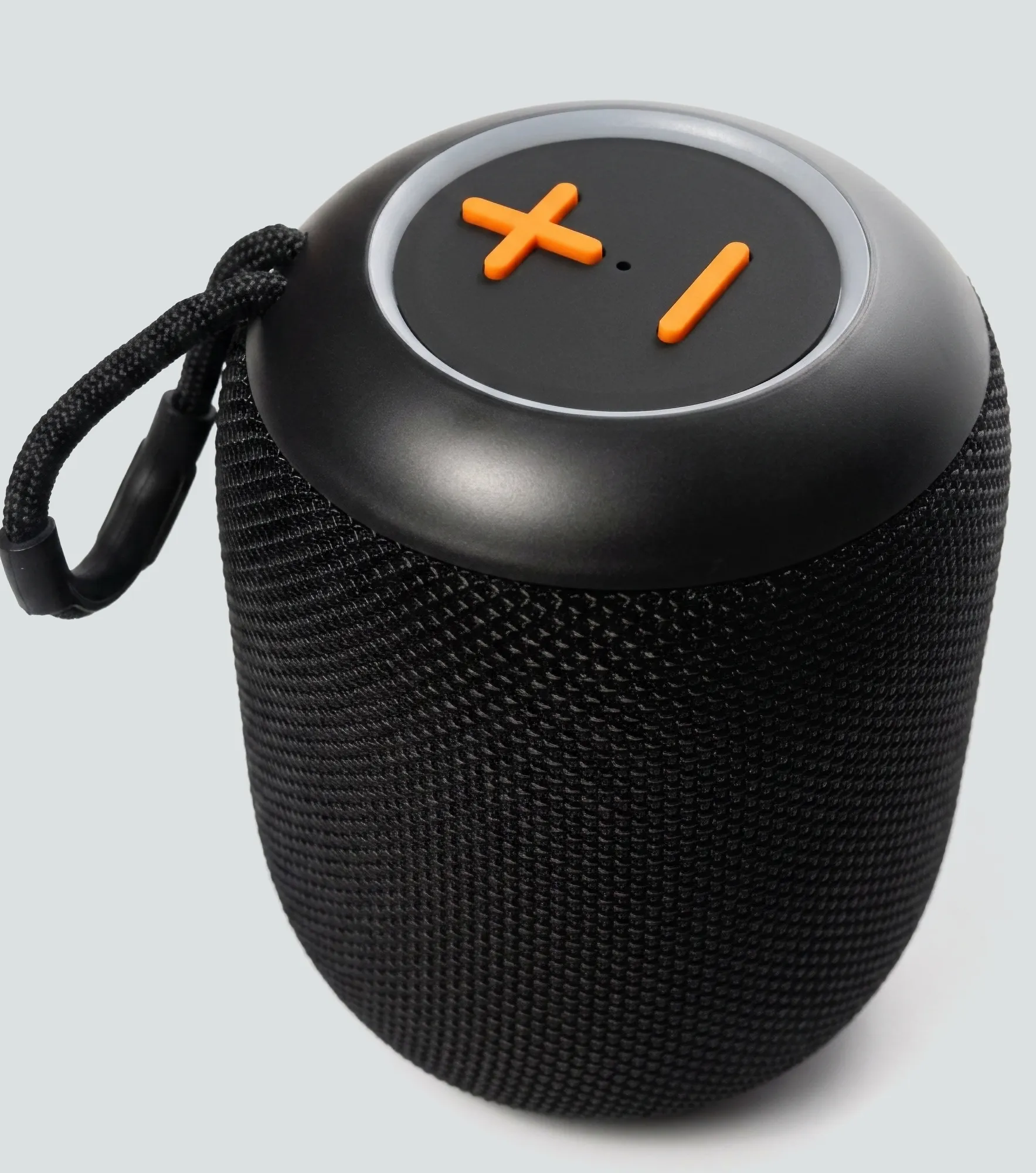 Parlante Unser Stirpe Wireless Portable Speaker 133835 NG