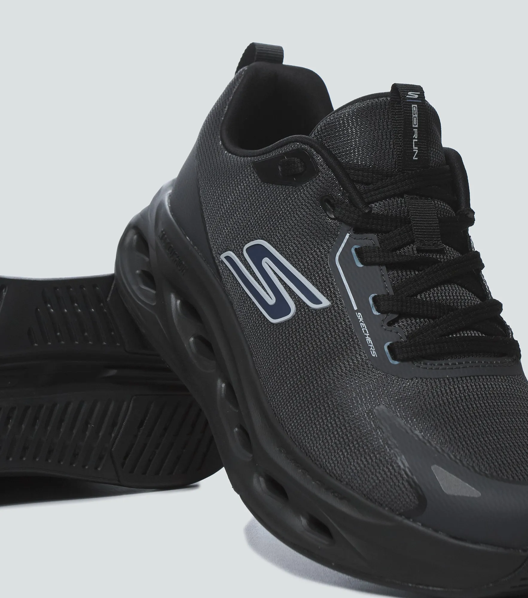 Tenis Skechers Max Cushioning Glide Step 133935 NG