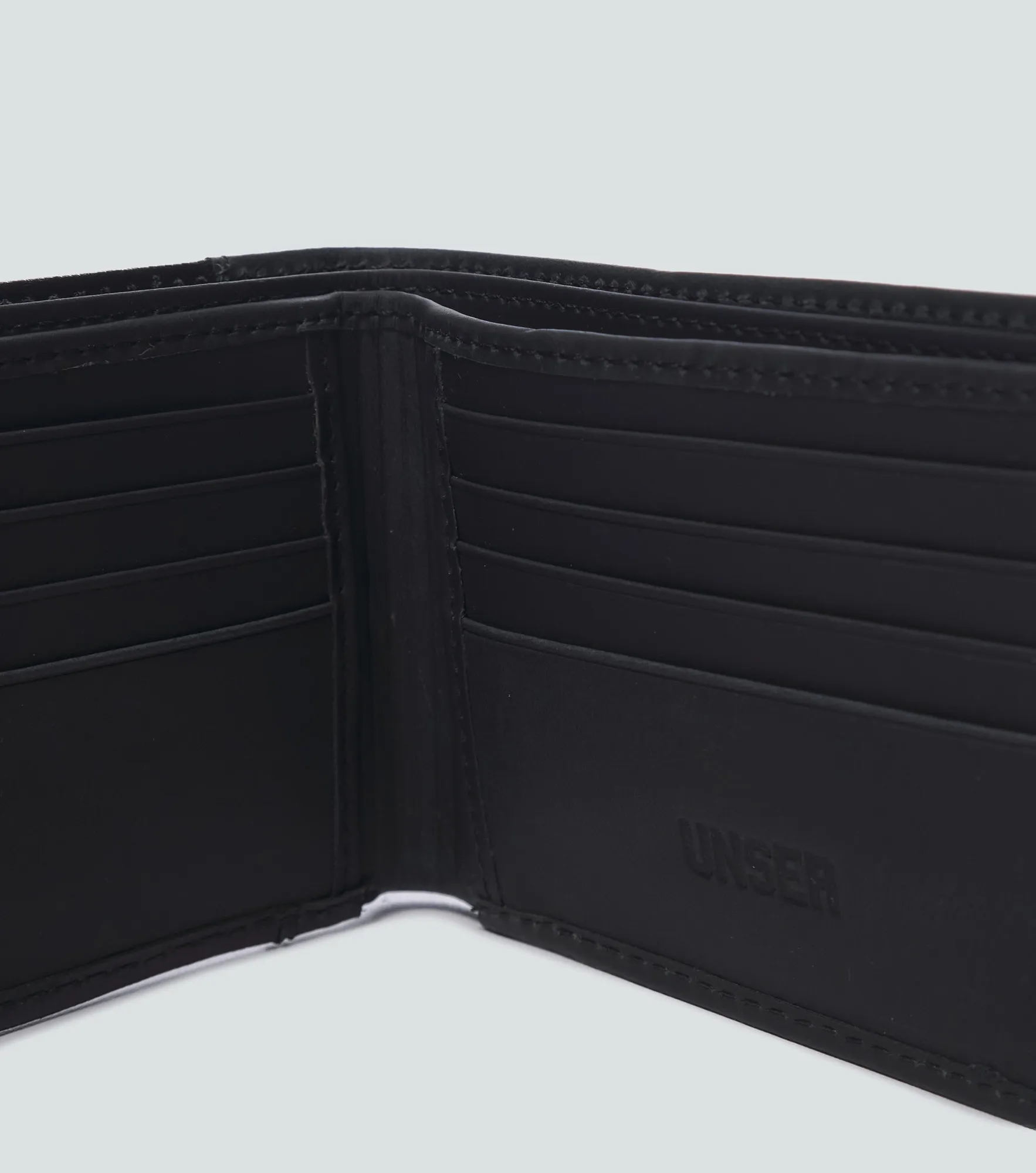 Alejo Billetera Unicolor Unser 839259 NG