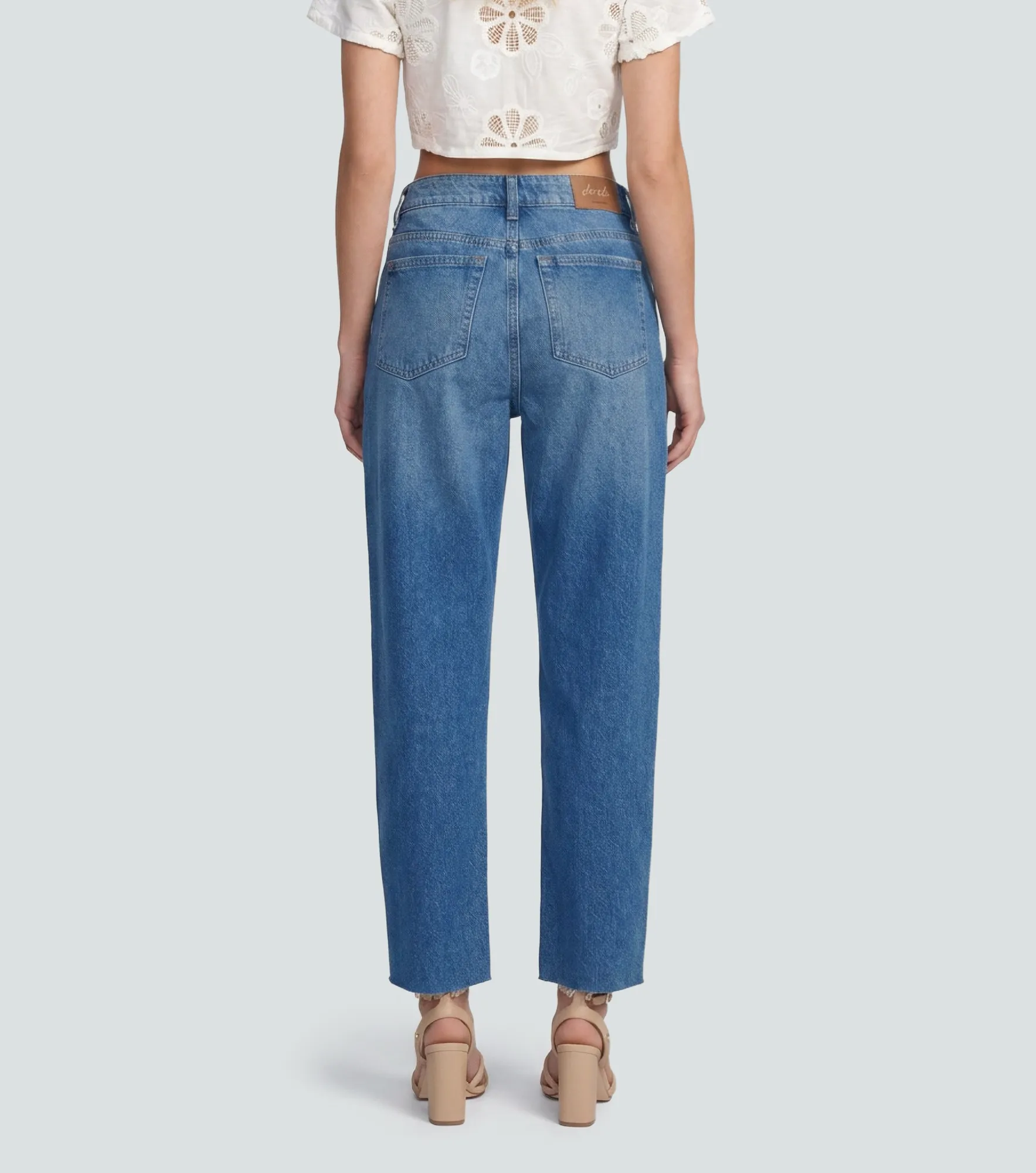 Barcelona Jean Para Mujer Barrel Con Rotos Antonella Derek 837720 AZ