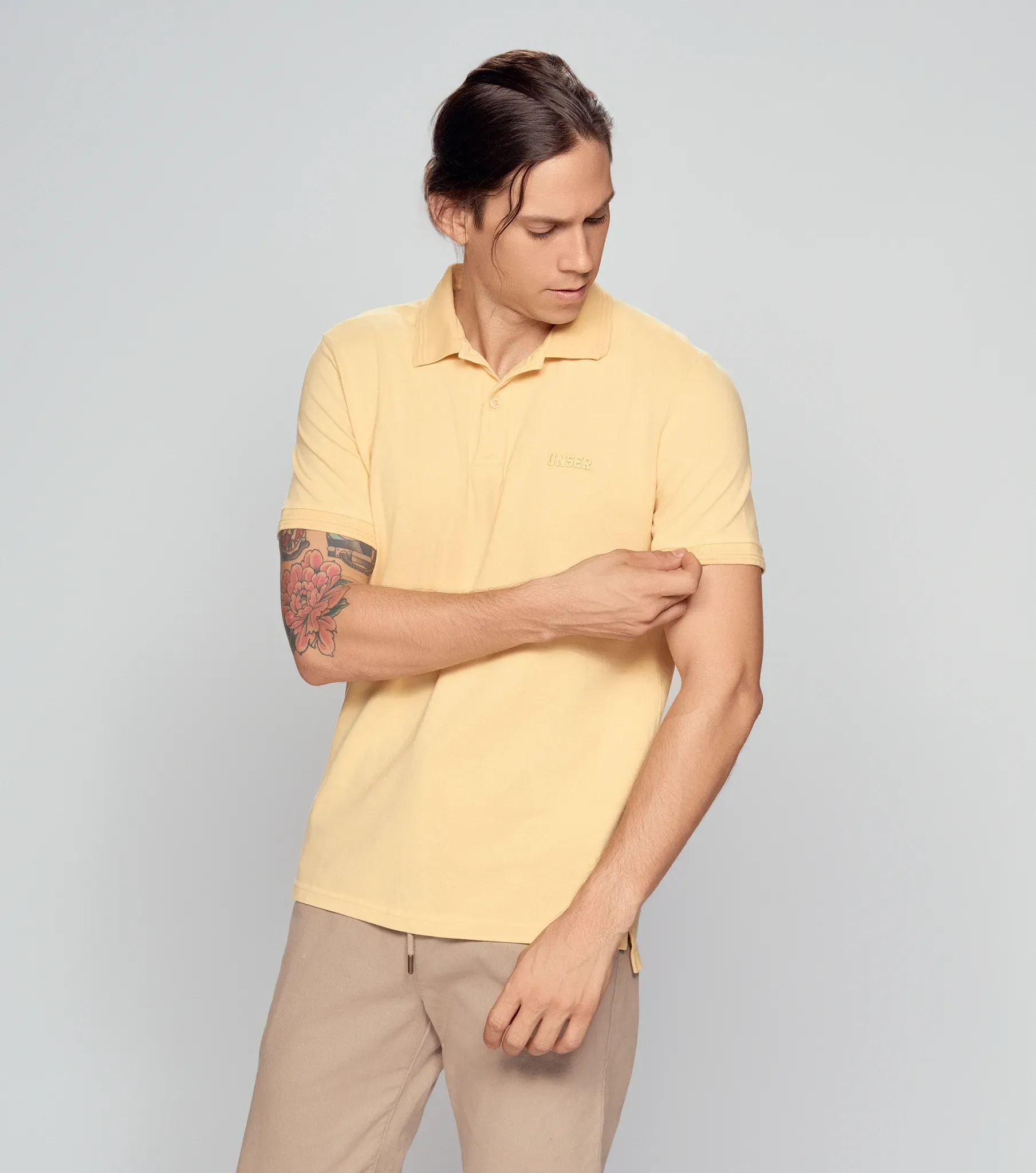 Comfort Yohan Polo Unicolor Con Cuello Unser 832977 AM
