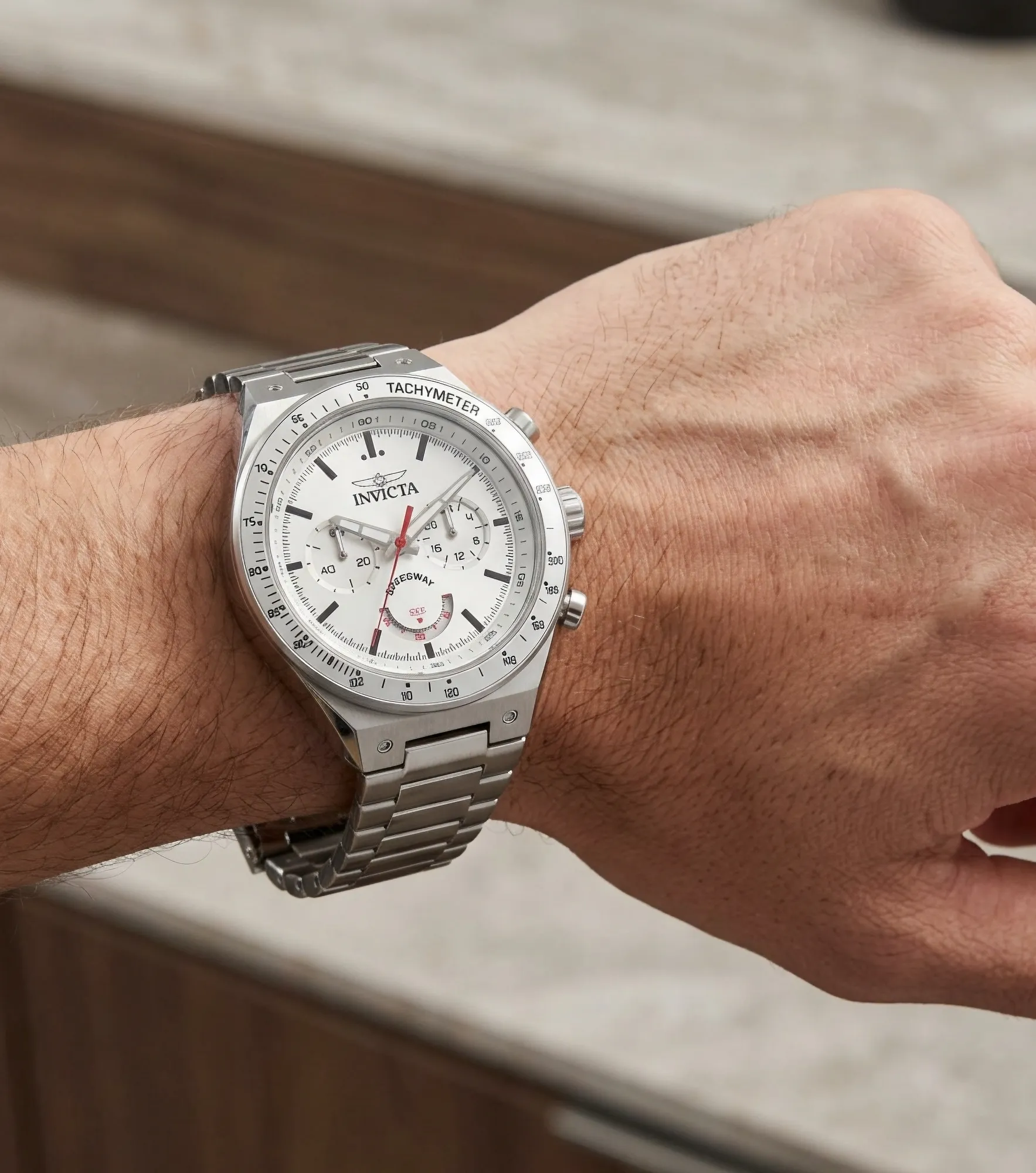 Reloj Invicta Speedway 134046 PT