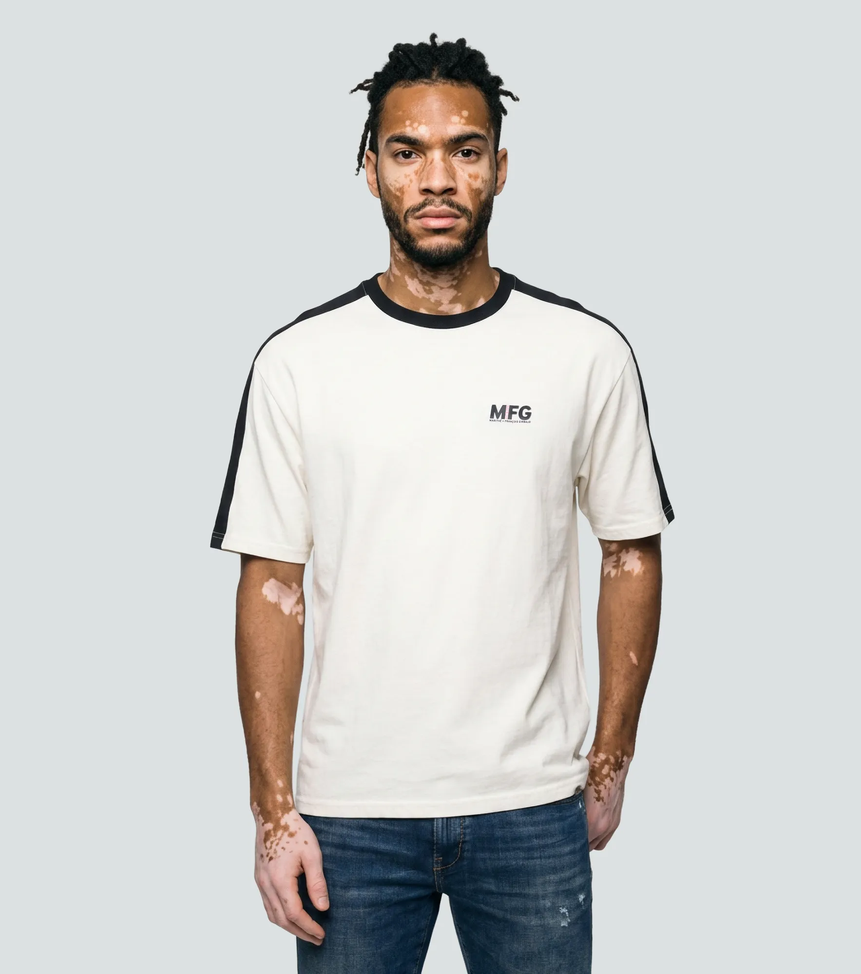 Camiseta Girbaud Le Monarque 134344 BL