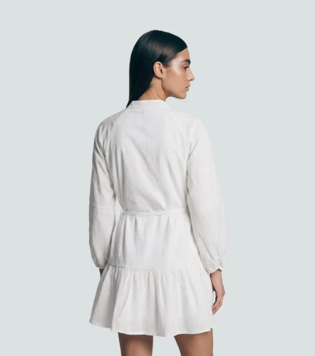 Ana Vestido Unicolor Con Gola En Inferior Y Cinturon UnserBL