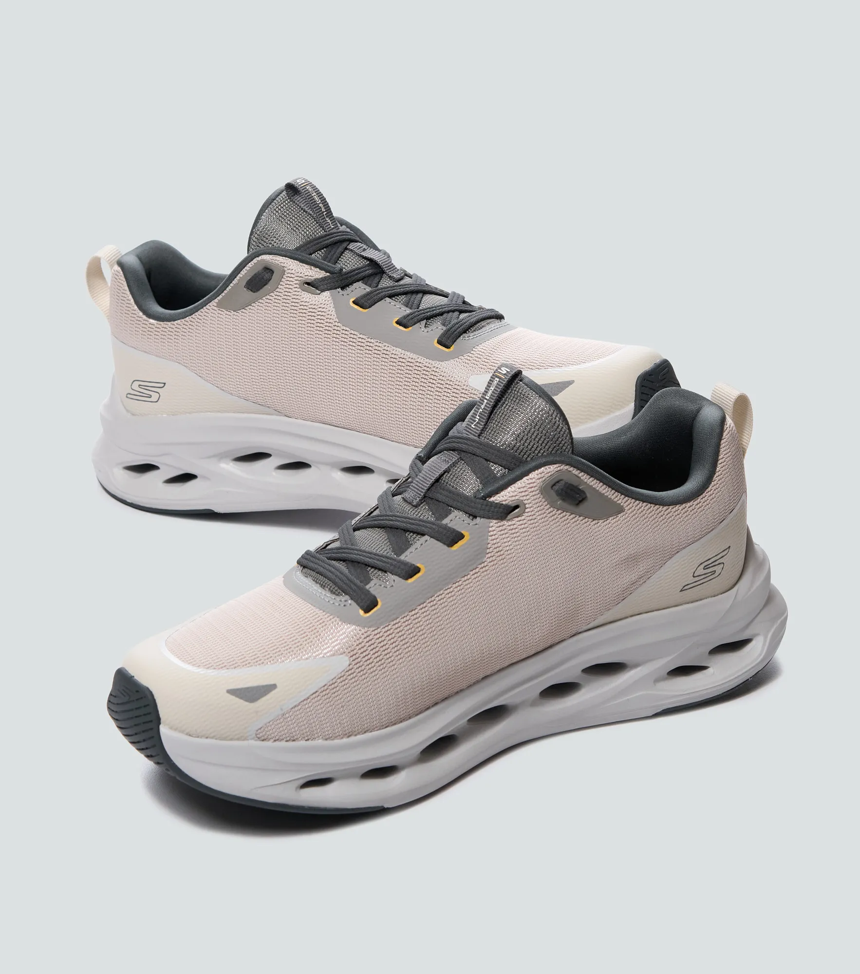 Tenis Skechers Max Cushioning Glide Step 134255 CR