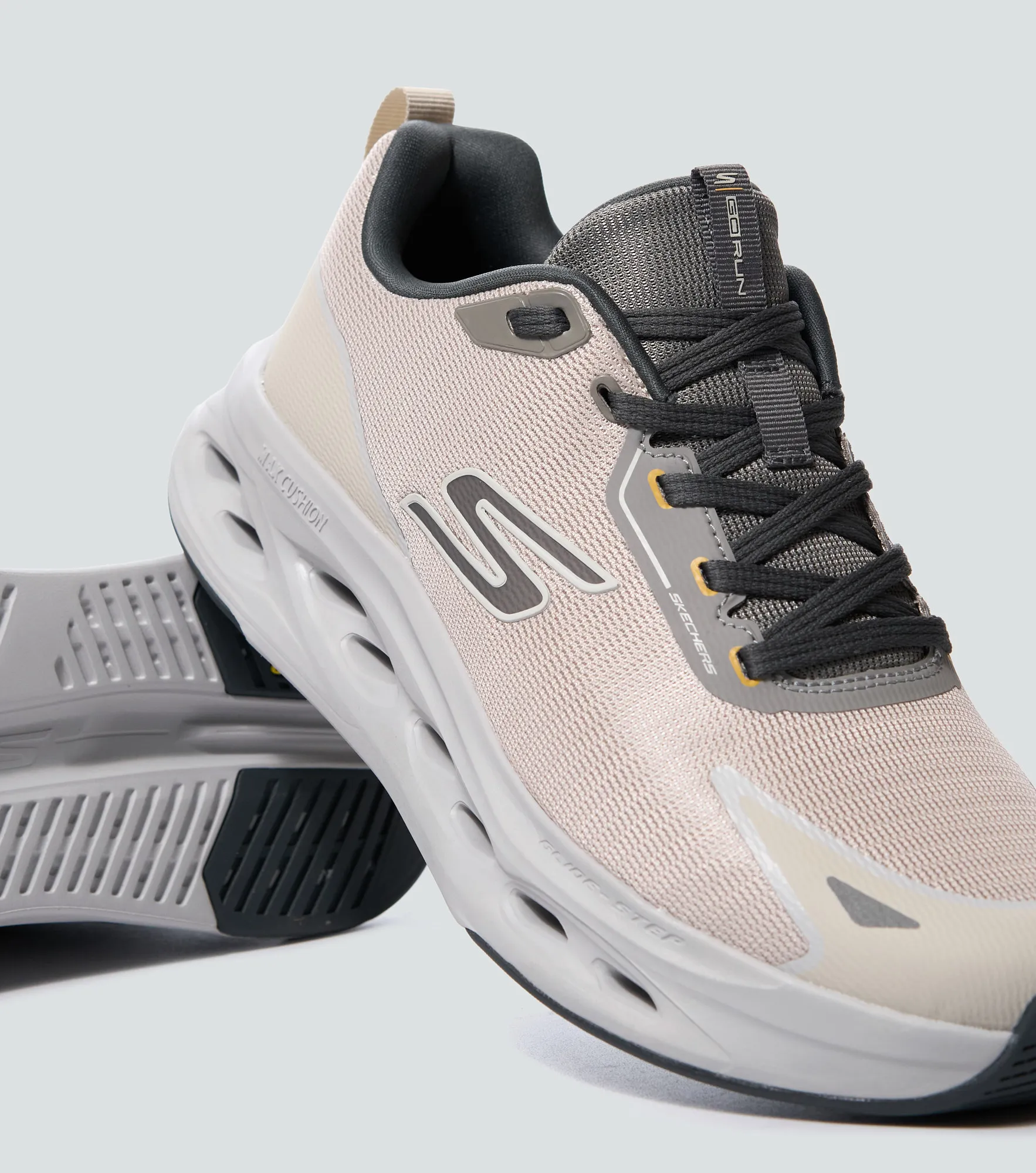 Tenis Skechers Max Cushioning Glide Step 134255 CR