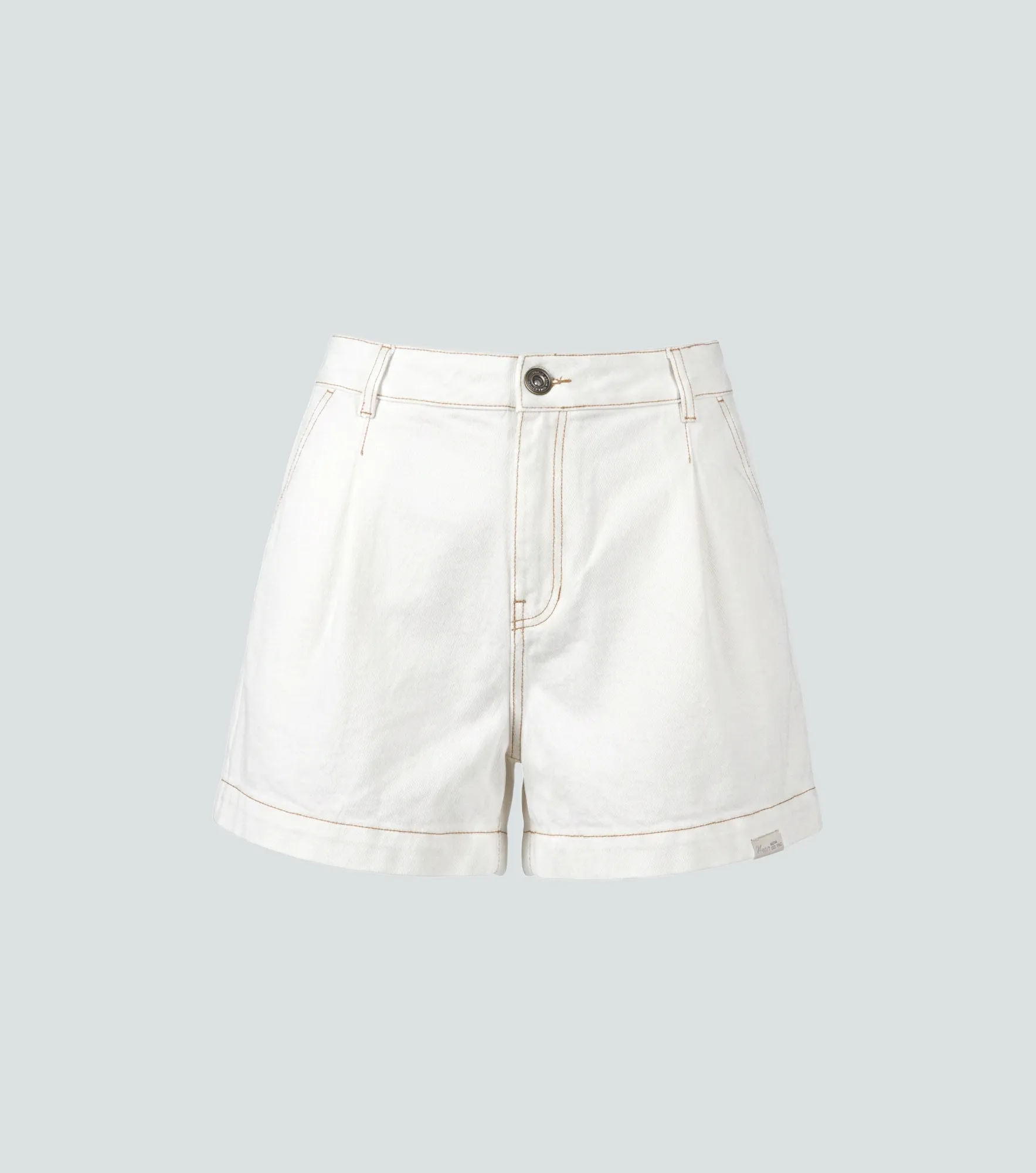 Nubia Short Unicolor Con Pinzas En Delantero Unser 837065 CR