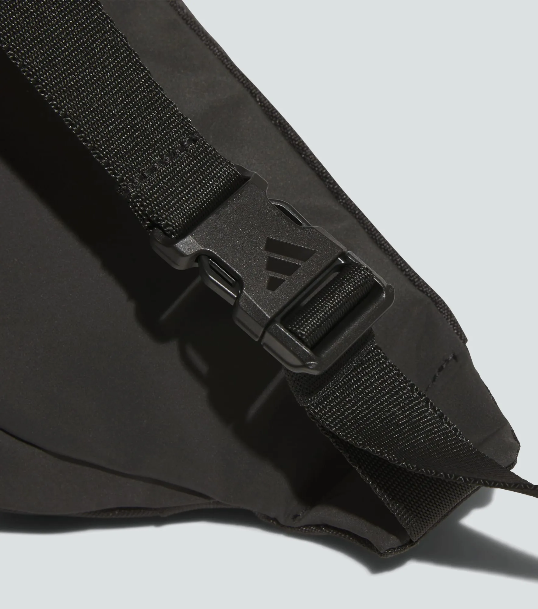 Canguro Adidas Essentials 134337 NG