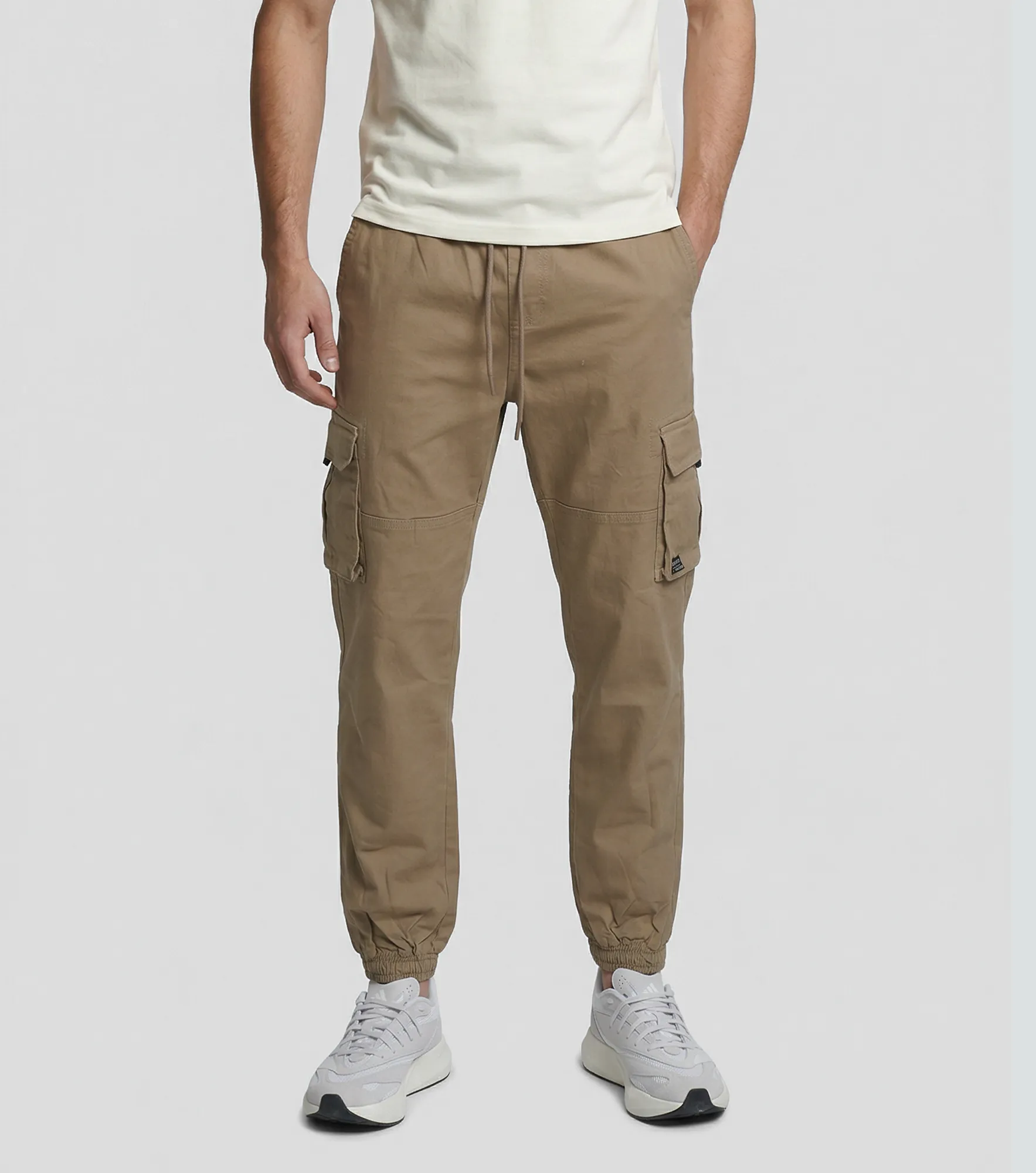 Omar Jogger En Dril Con Bolsillos Y Corte UnserKQ