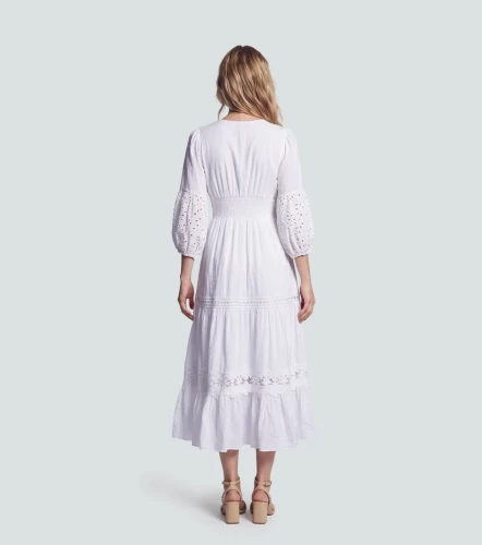 Vestido Largo Para Mujer Con Detalles En Ojalillo DerekAR