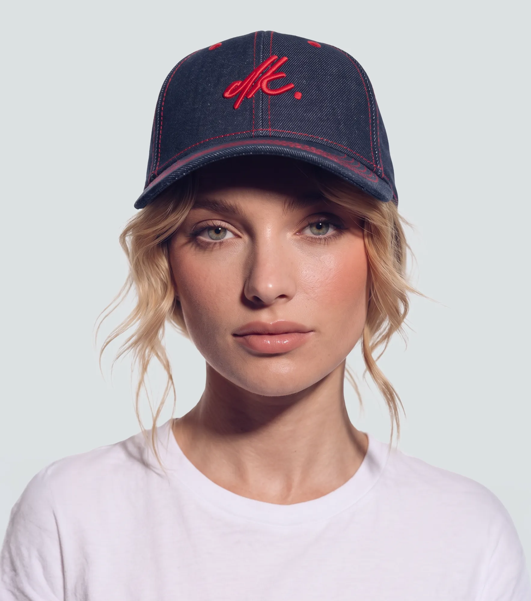 Gorra Para Mujer En Hilo Combinado Ariana Derek 837710 AZ