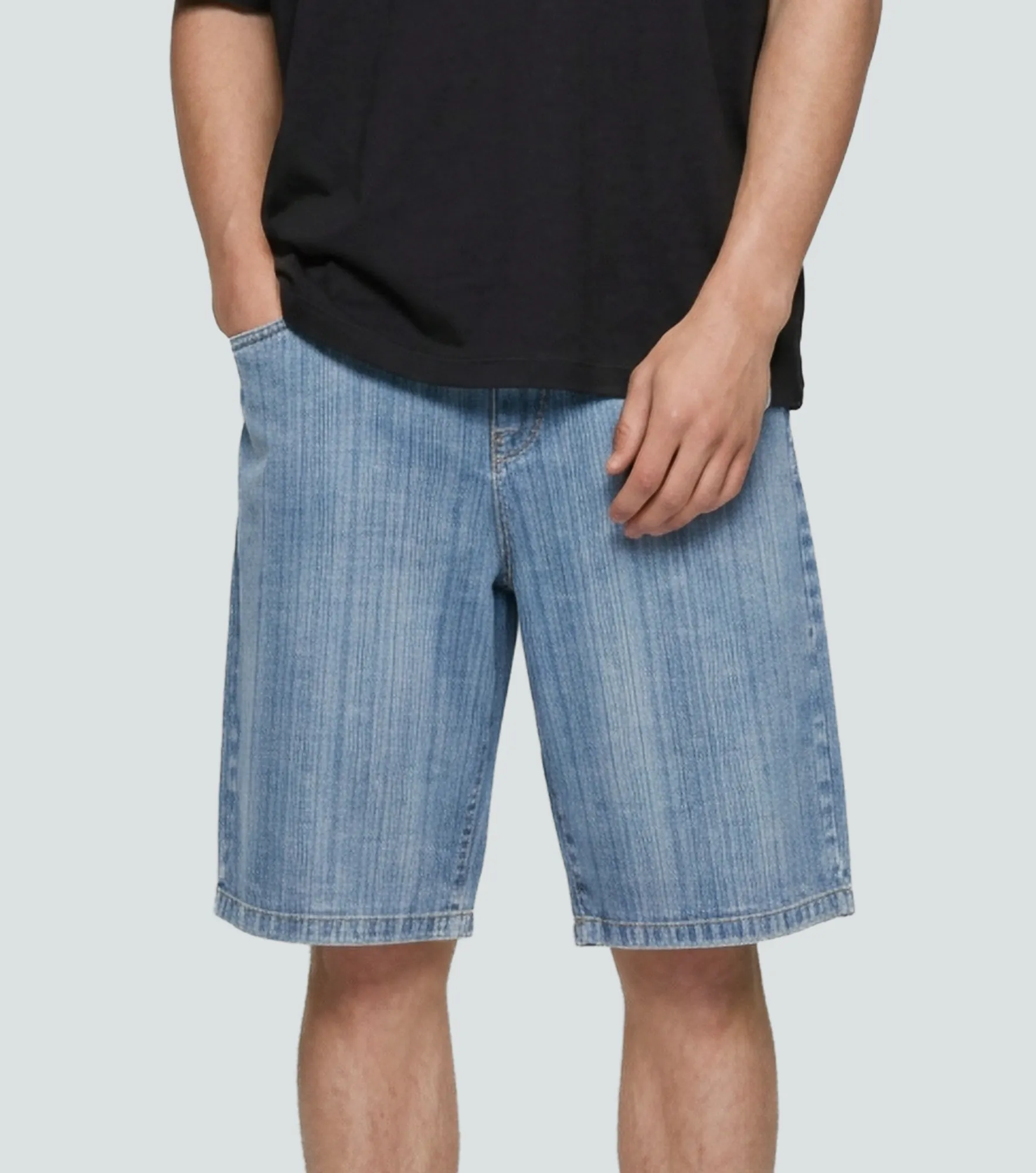 Bruno Bermuda Skater Con Laser TyperAZ