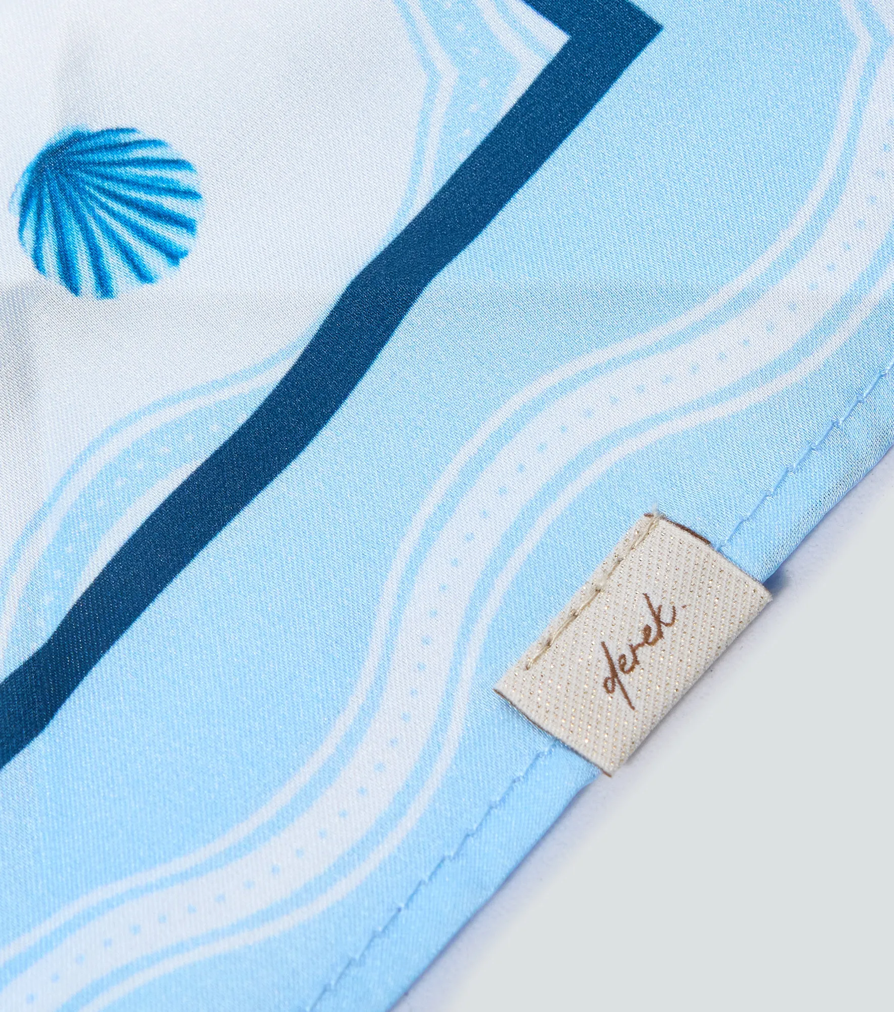 Panoleta Para Mujer Sublimada Conchas Ashley Derek 839262 AZ