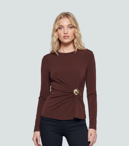 Blusa Manga Larga Acetato Con Broche Decorativo Unicolor DerekCF