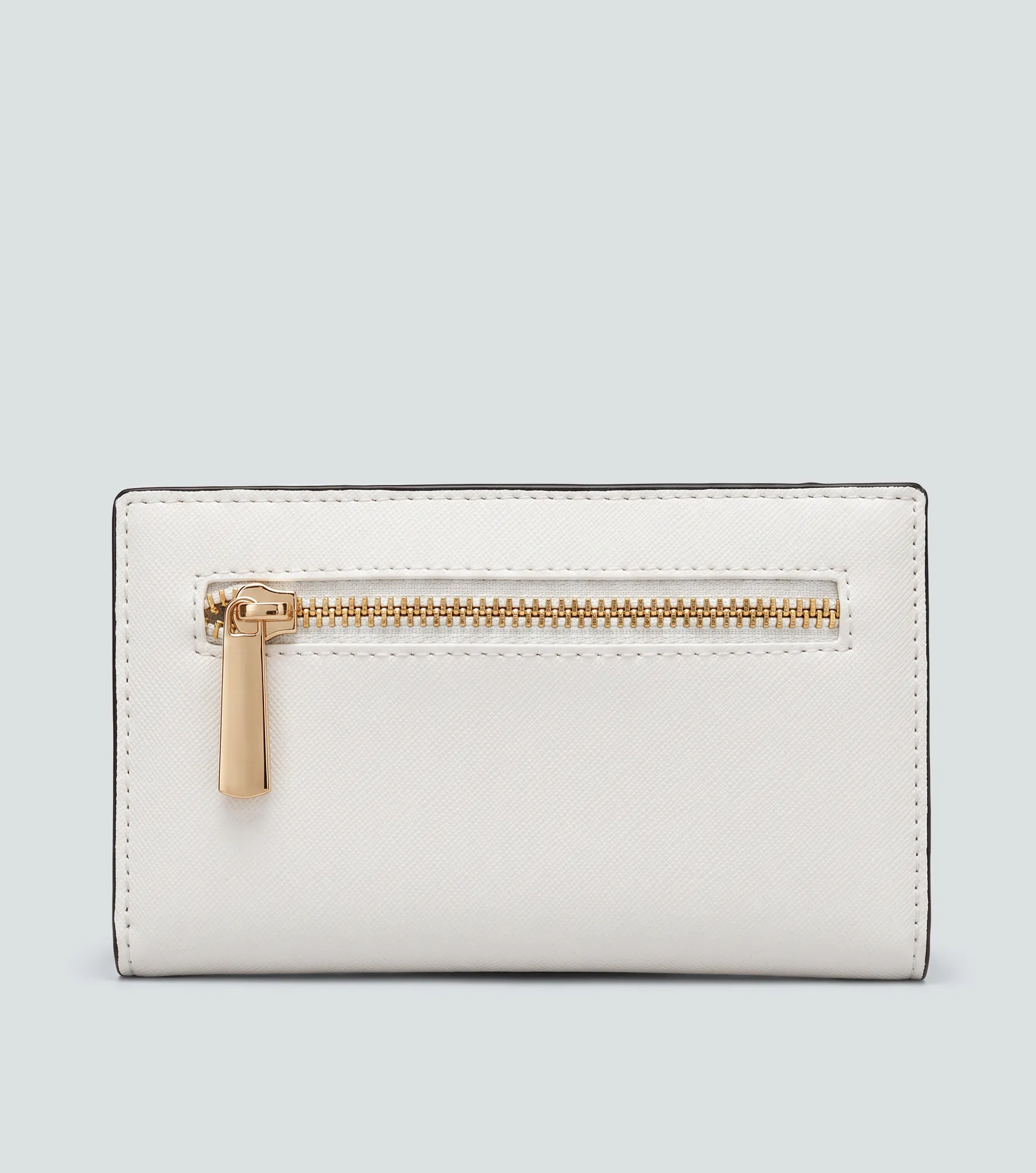 Billetera Mediana Para Mujer Con Compartimientos Rihanna Derek 839480 AR