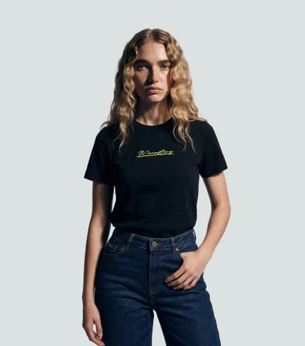 Camiseta Monastery Cairn T Shirt WomenNG