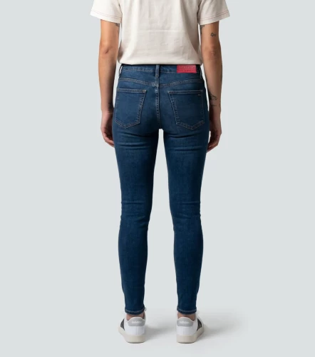 Dorian Jean Skinny Femenino GroggyAO